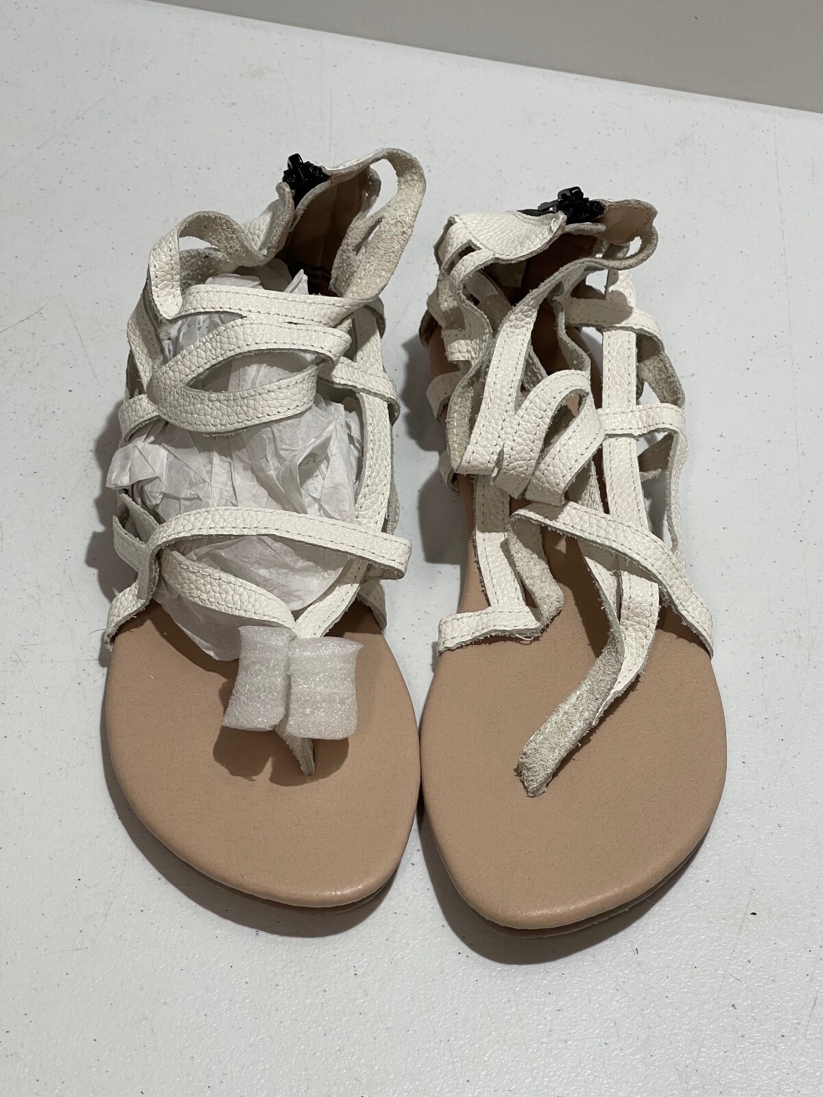 MONKEY FEET USA MF MOMMY SIZE 39 WHITE SANDALS STRAPS GLADIATOR NEW US SIZE 8