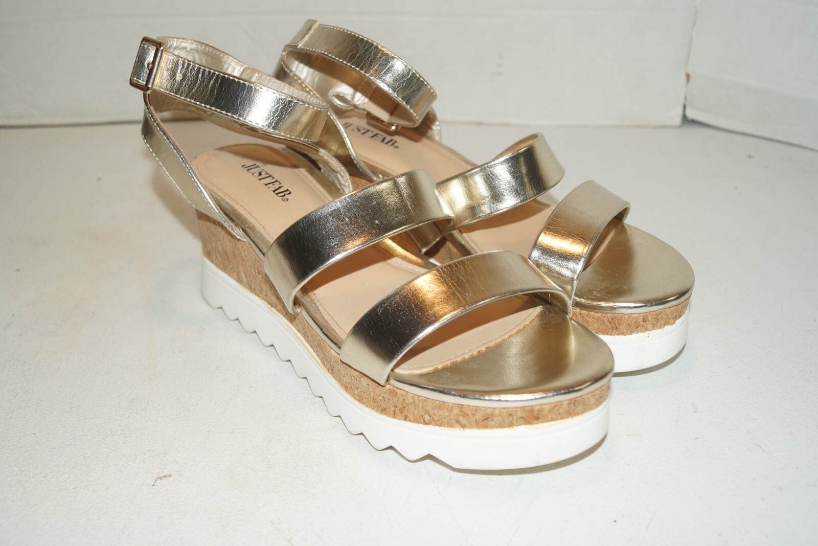Just Fab Bring The Heat Light Metallic Gold Wedge Sandals Size 8
