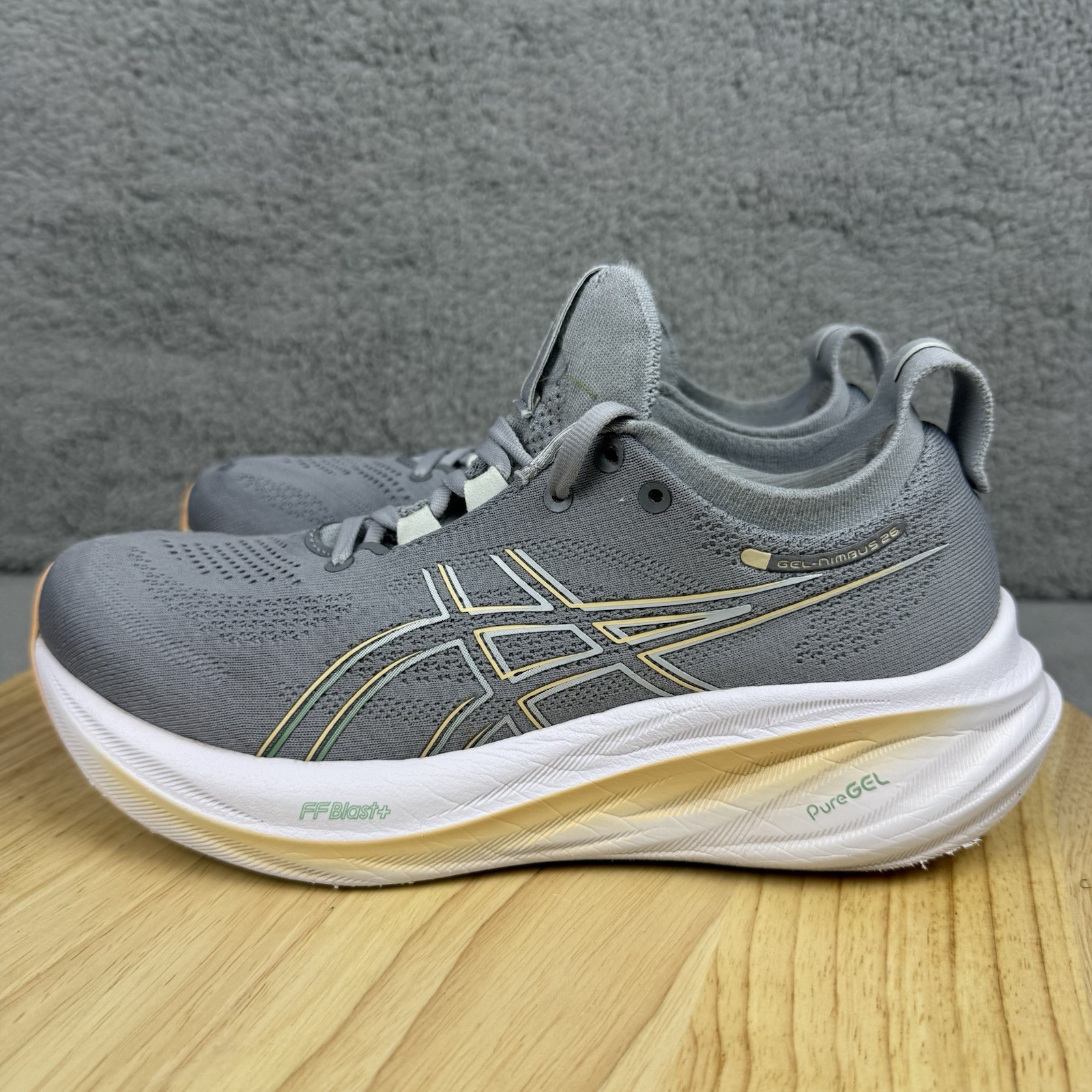 Asics Gel-Nimbus 26 Womens 7.5 Gray Running Walking Shoes 1012B601 NO INSOLES