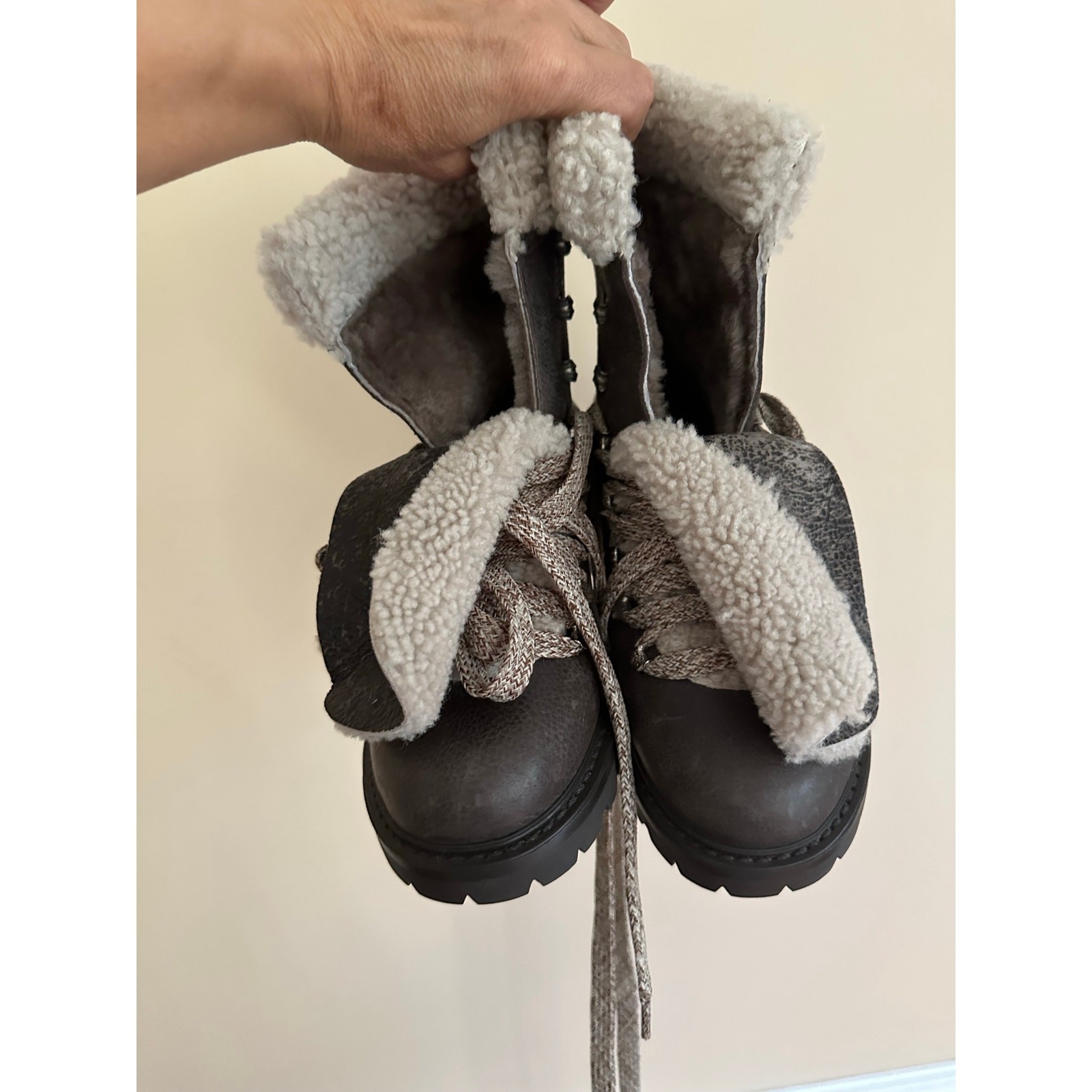 Barney’s New York Leather Shearling Lined Fur Boots Brown Italy combat new sz 38