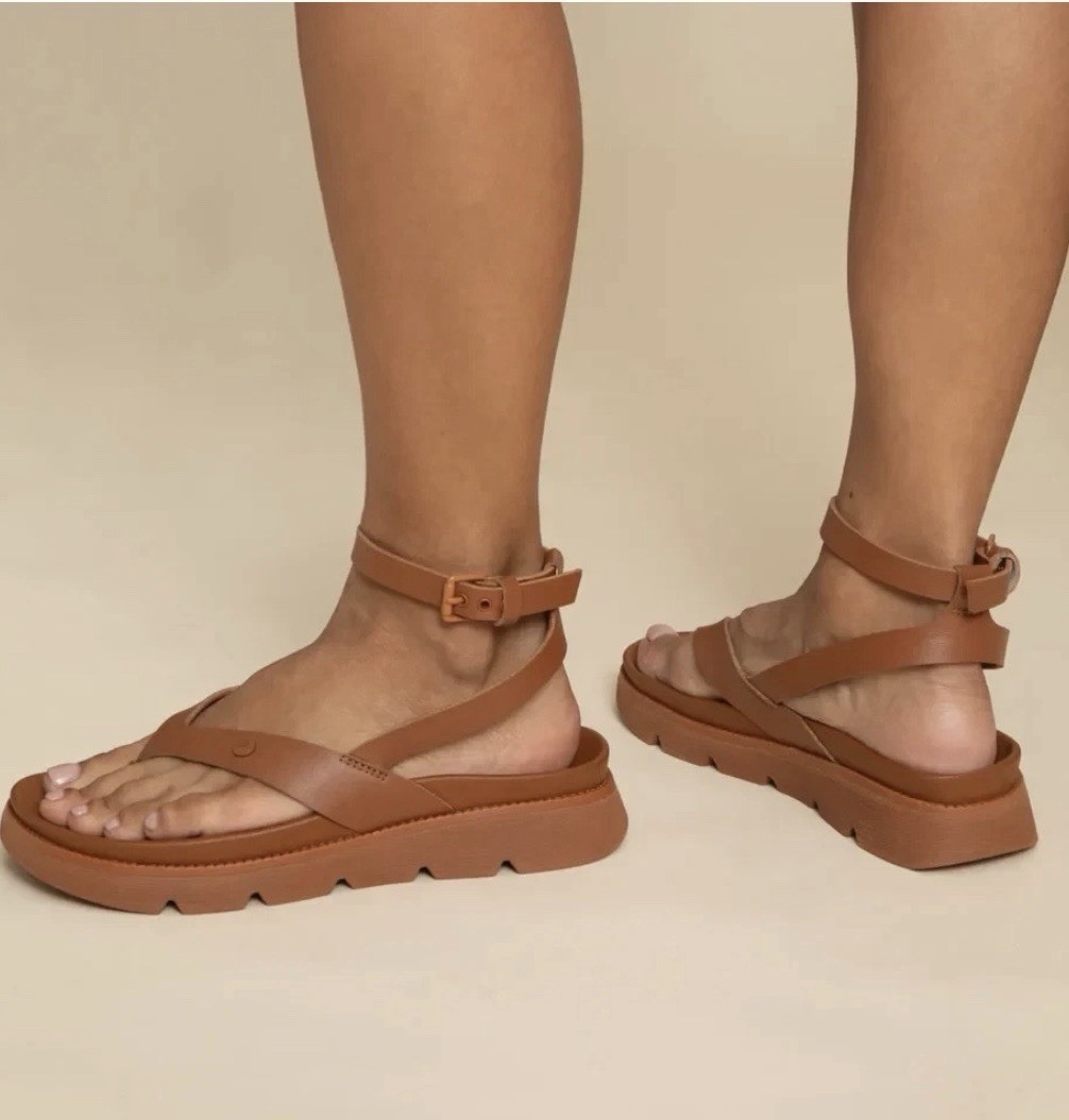 Reef Vista Luxe Sierra Sandals Size 11 (Sold Out) Leather Brown Color NEW