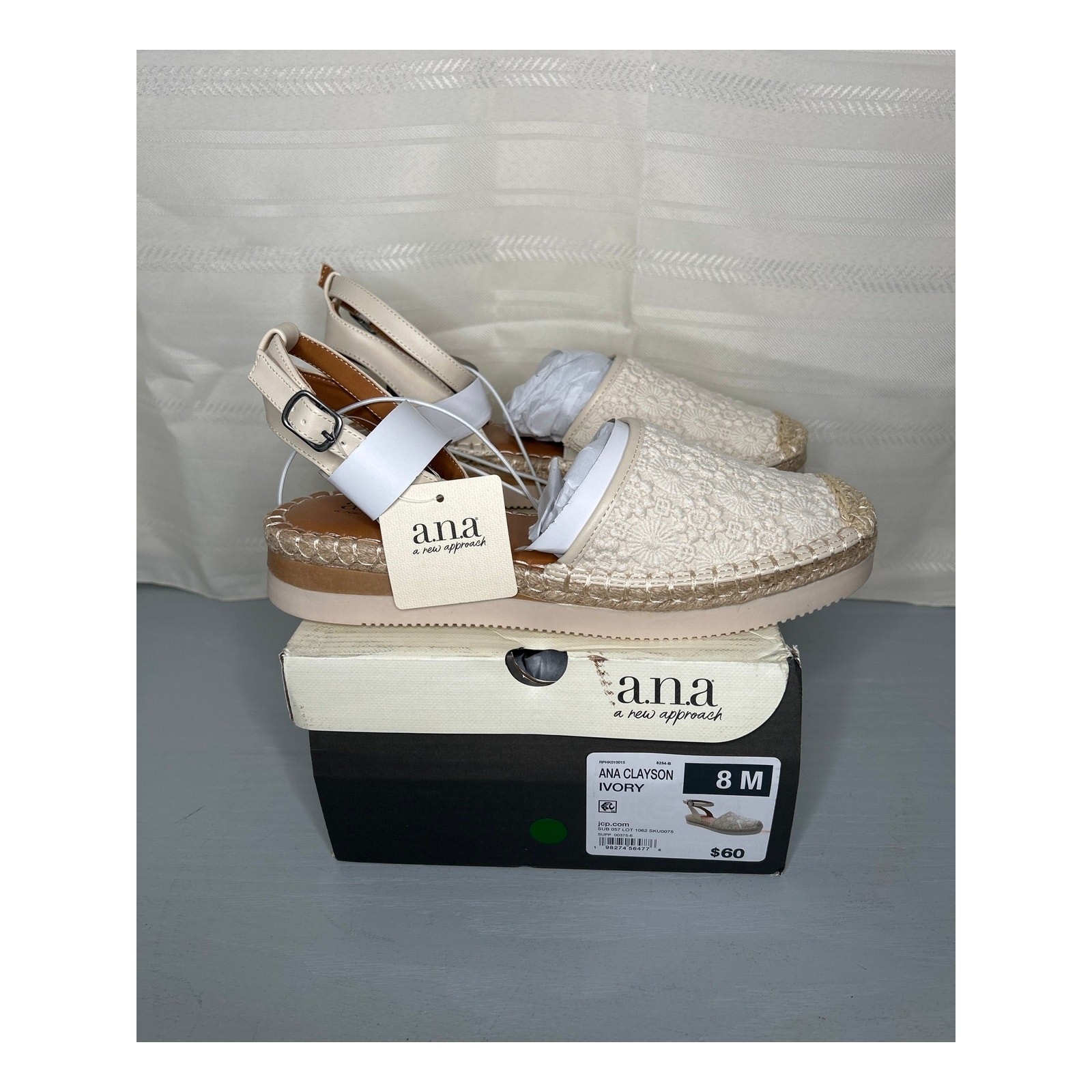 a.n.a Clayson Espadrille Wedge Sandal Ivory Size 8 M Open Toe Slip-On Summer