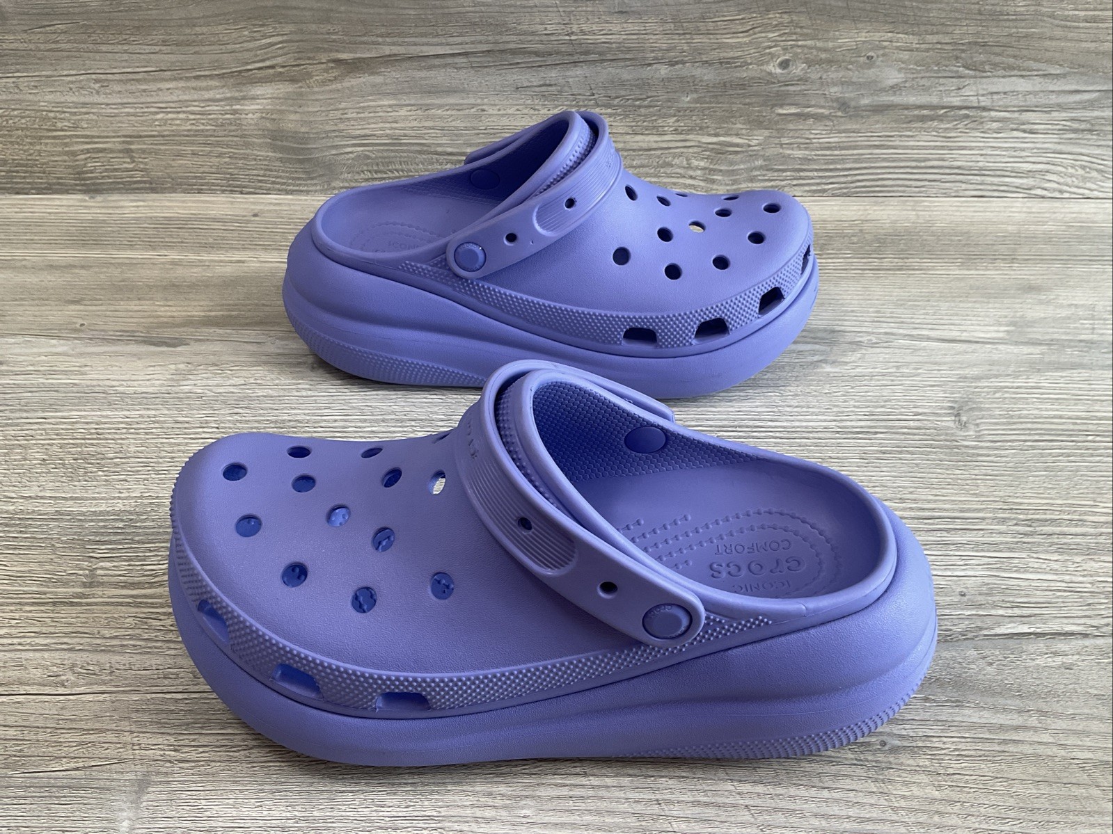 Crocs Womens Classic Crush Platform Chunky Purple lavender Clog 207521 Size 10