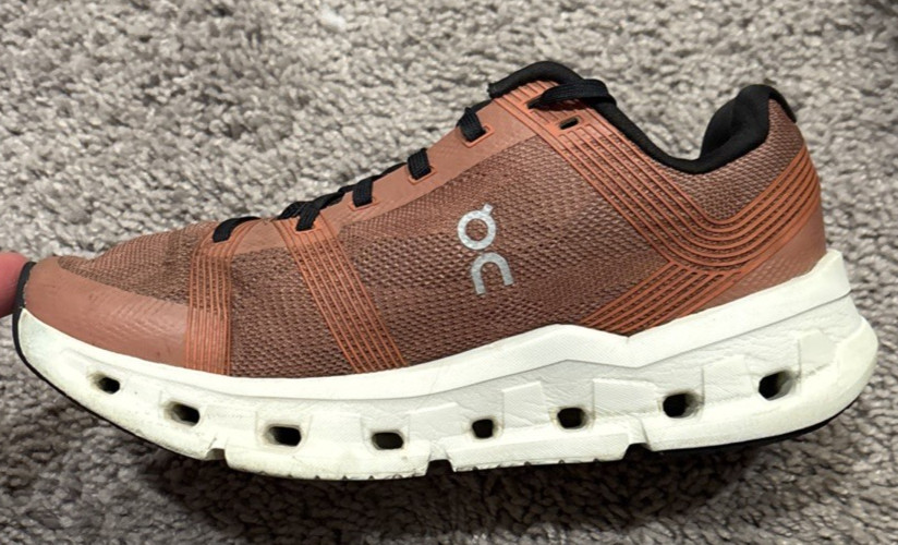 On Cloudgo Women’s Walking Running Sneakers Shoes Mahogany Ivory Size 5 D Wide