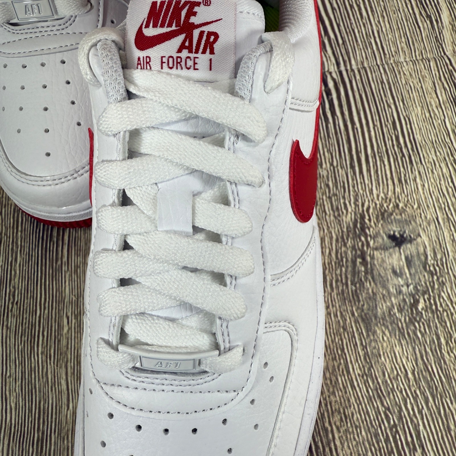 Nike Air Force 1 ’07 SE Next Nature White/Gym Red WMNS 9 M 7.5 DV3808-105