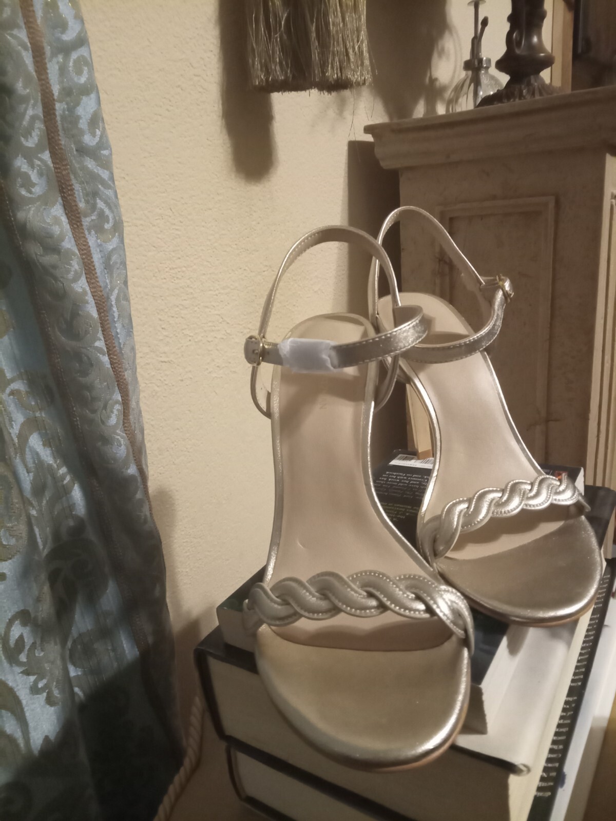 Stuart Weitzman Twistie Sandal Leather Ankle Strap High Heels Size 9.5 $295