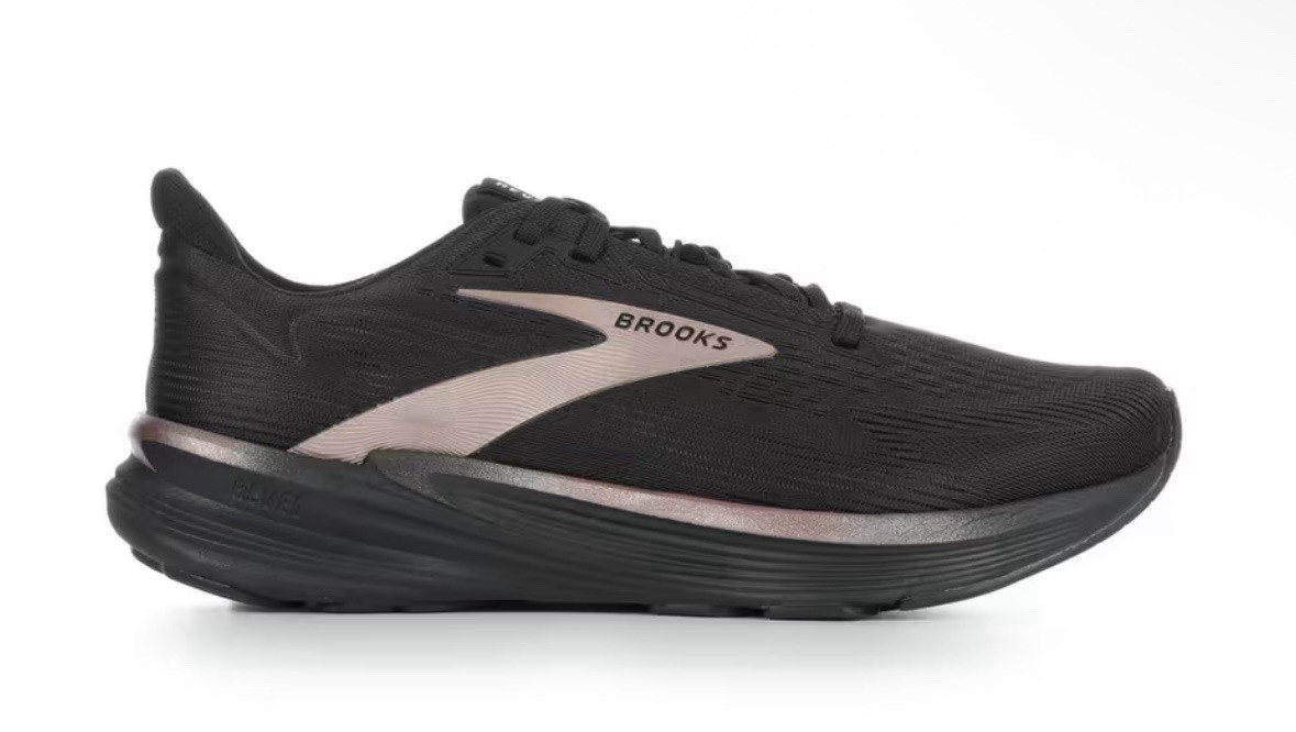 NIB Brooks Revel 8 Women 12 M Run Walk Sneakers Shoes Black Rose Gold 44.5