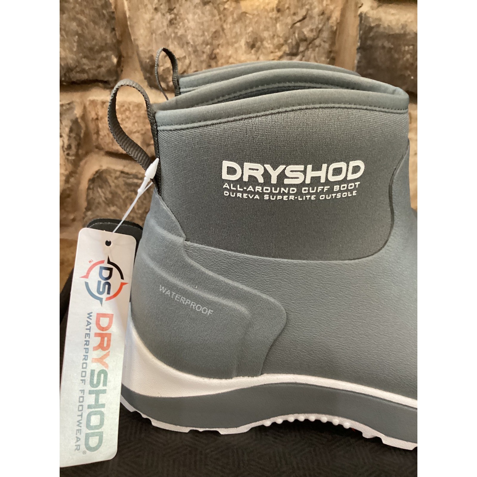 Dryshod Evalusion All-Around Cuff Boots Grey White Waterproof Womens 6 New