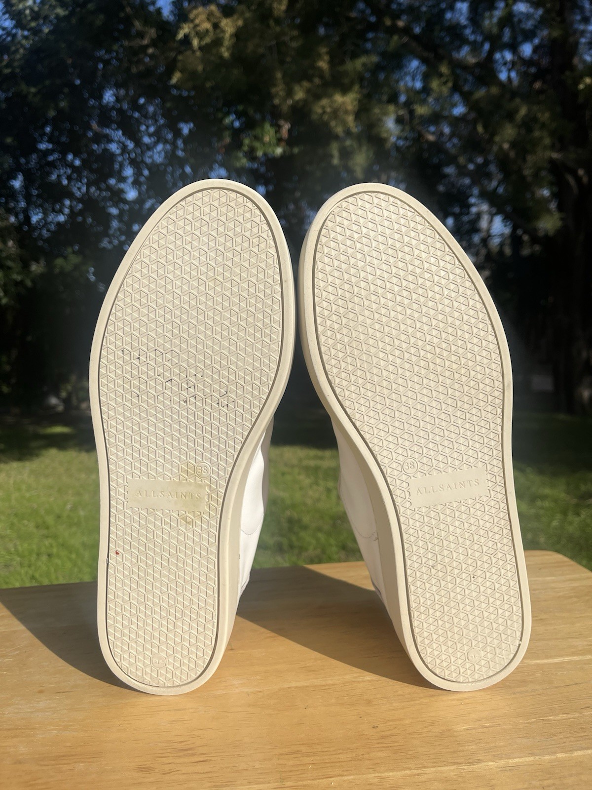 ALLSAINTS Shana Sneakers in White US Sz 8 EU Sz 38 ALLR-WZ110 Casual Travel $199