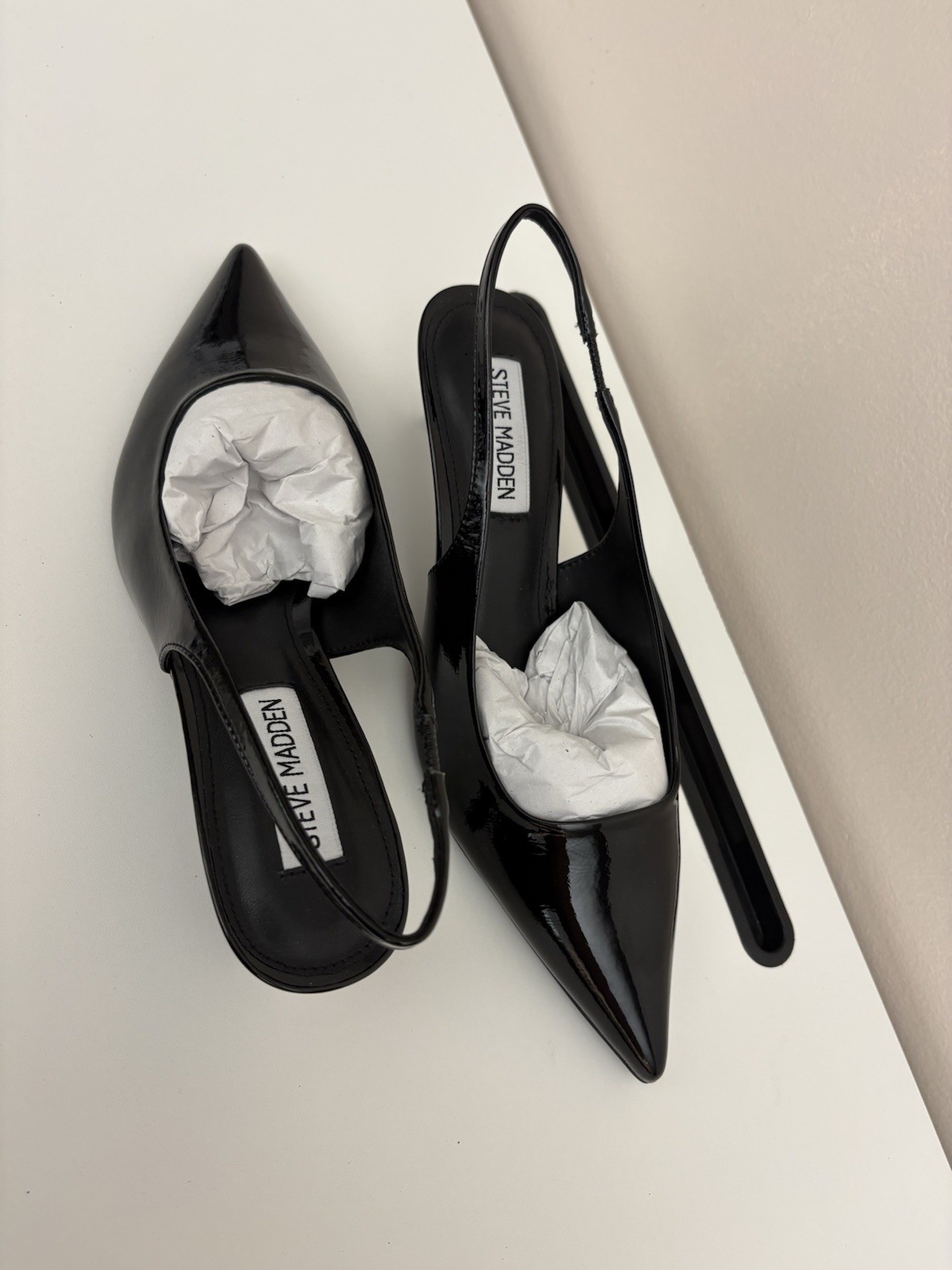 NIB Steve Madden Alynna Black Patent Slingback Pumps Pointed Toe Cone Heels 7.5