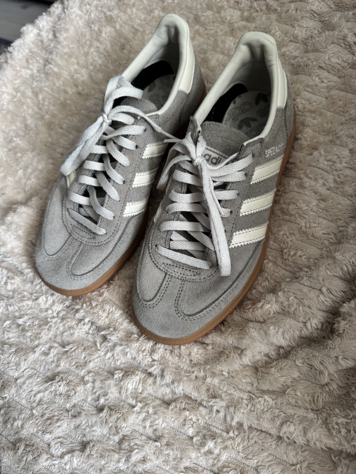 Size 6 – adidas Handball Spezial Grey Cream