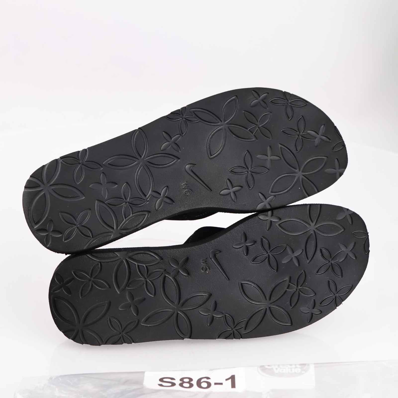 Nike Womens Celso Sandals Size 6 Black Foam Thong Flip Flop Casual Pool Slides