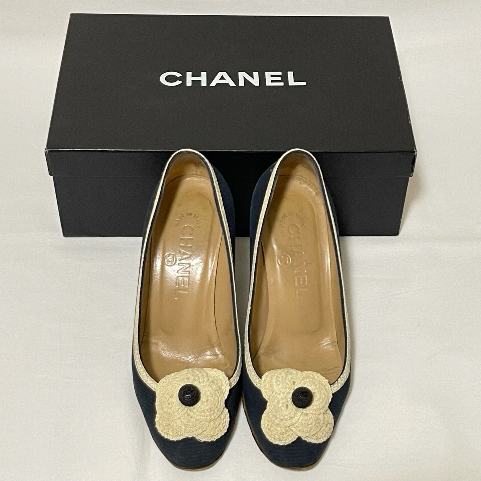 Chanel Camellia Heel Sandals Shoes Size 35 Navy Coco mark Pumps Auth Elegant CC