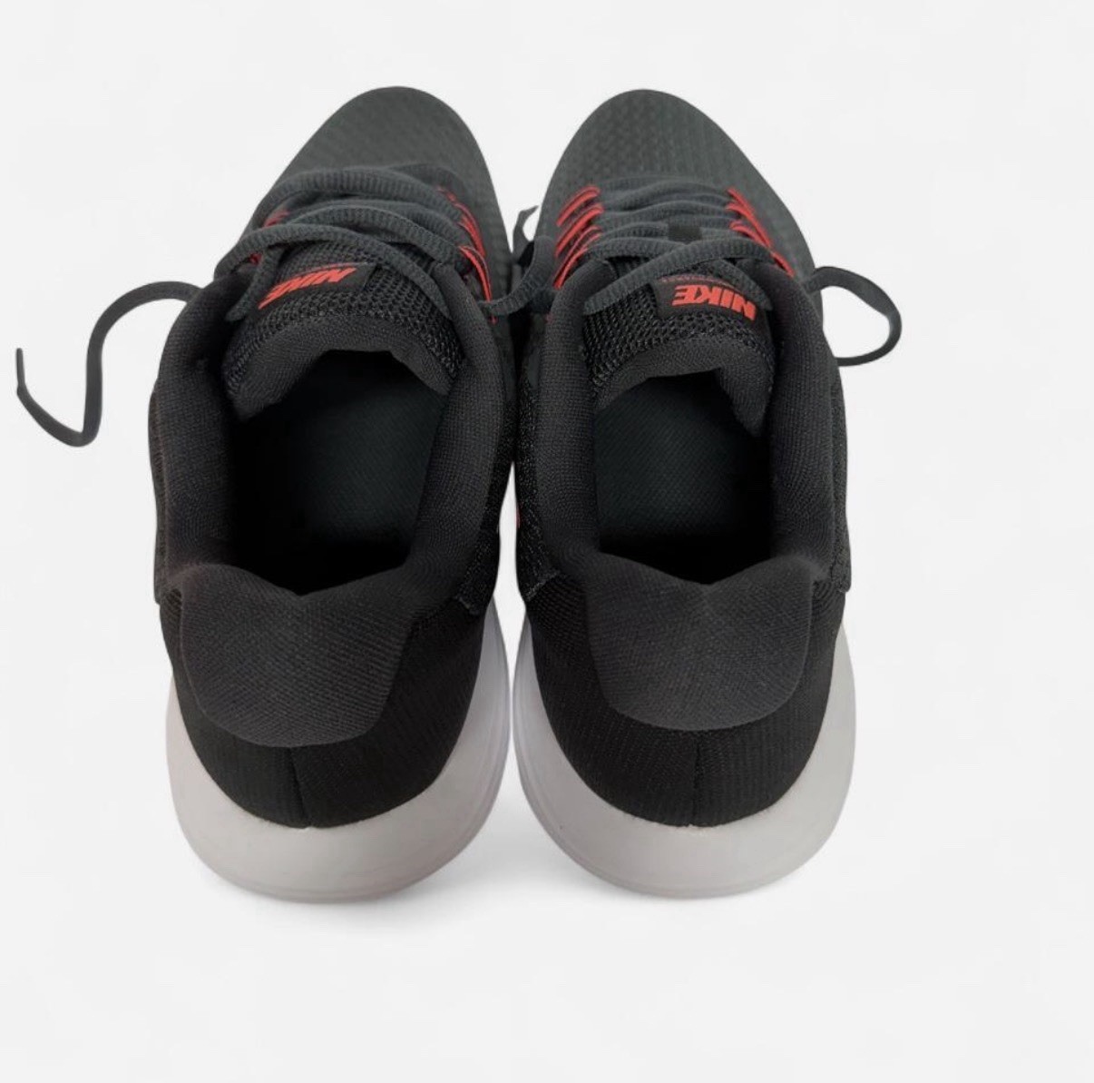 Nike Women’s Lunar Converge Running Sneakers, size 8.5 (US) Brand New w/Box
