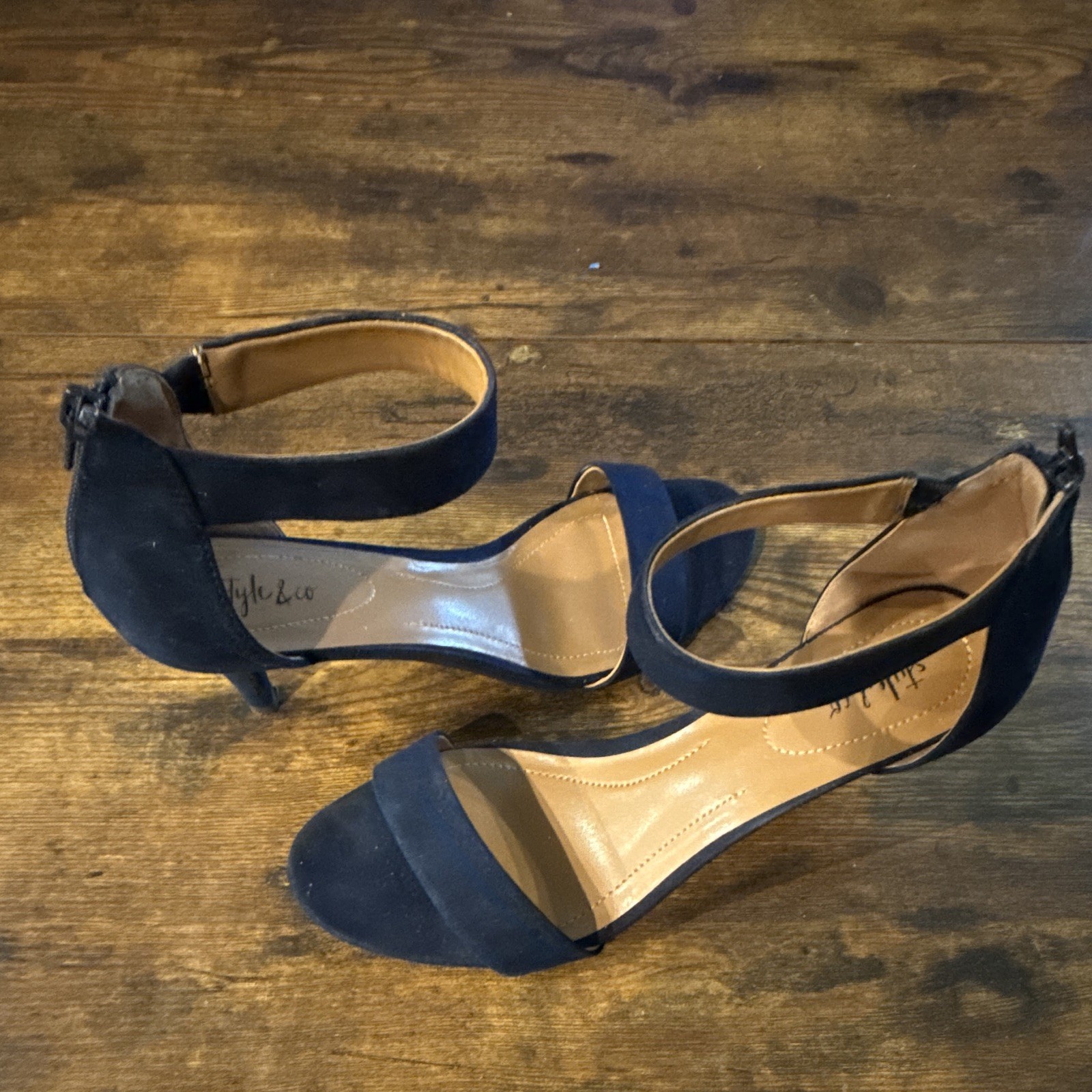Mossimo Women’s Blue Suede Open Toe Ankle Strap Stiletto Heels Zip Size 9