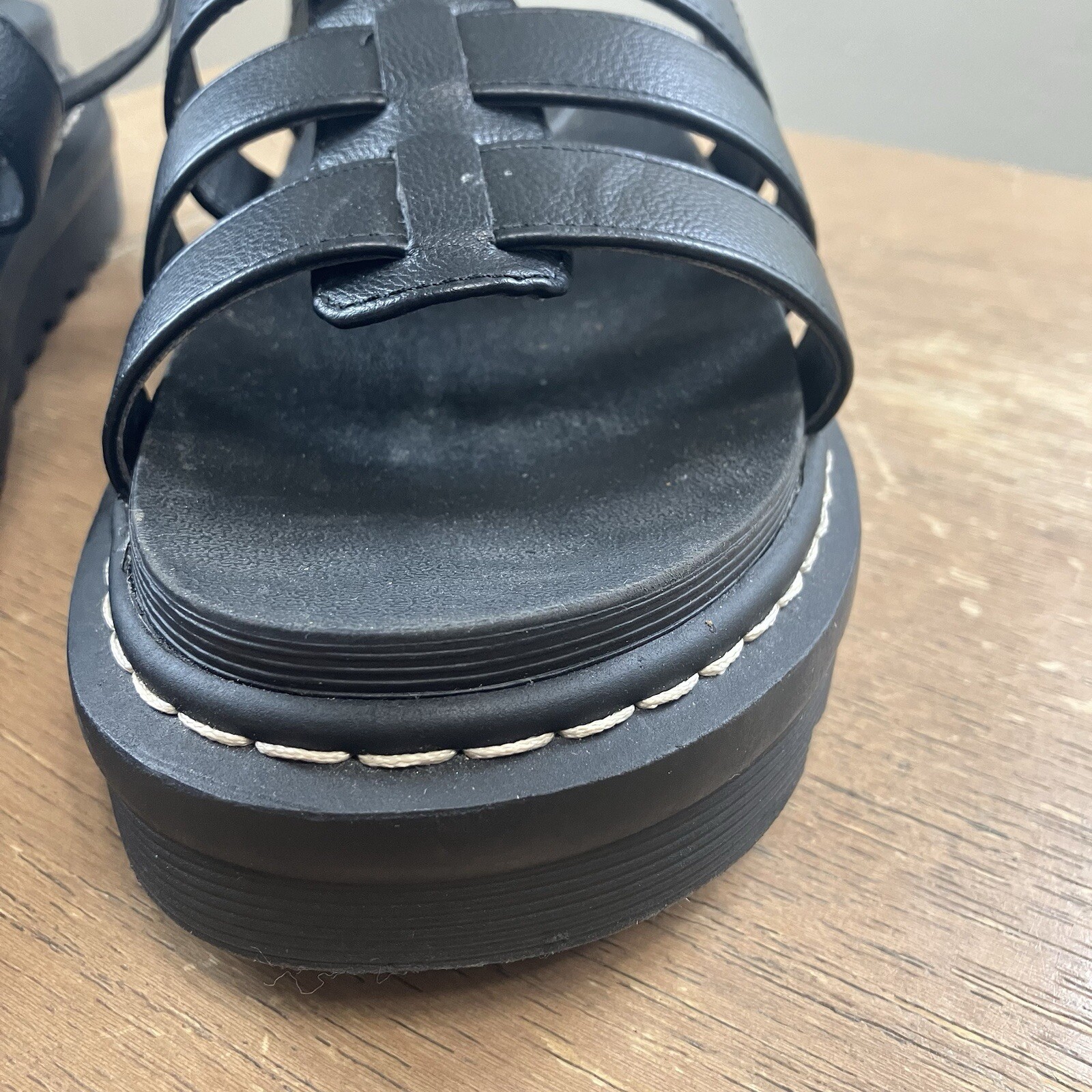 Vintage Y2K UNIONBAY Chunky Platform Black Fisherman Sandals Women’s 9M Buckles