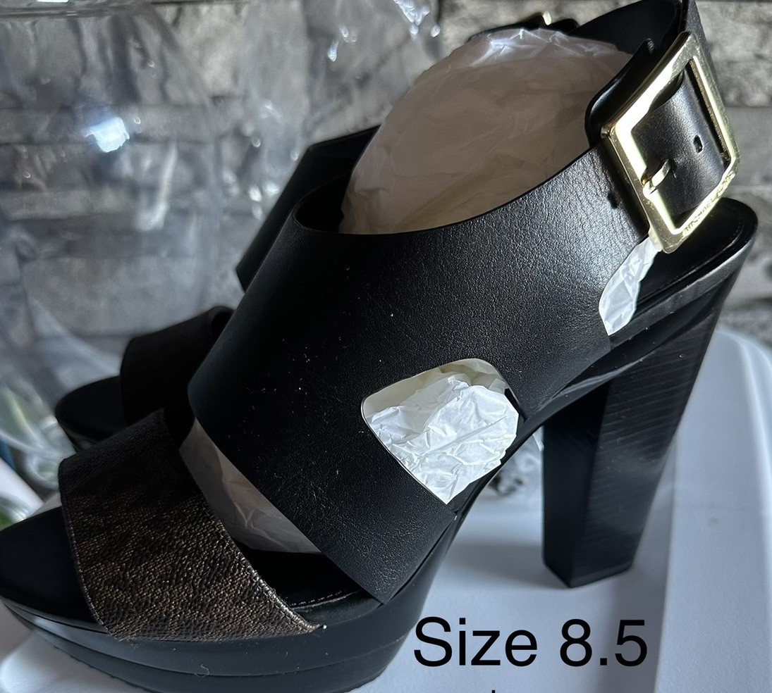 MICHAEL Michael Kors Women’s Strappy Ankle Strap Sandals Patent Leather 8.5