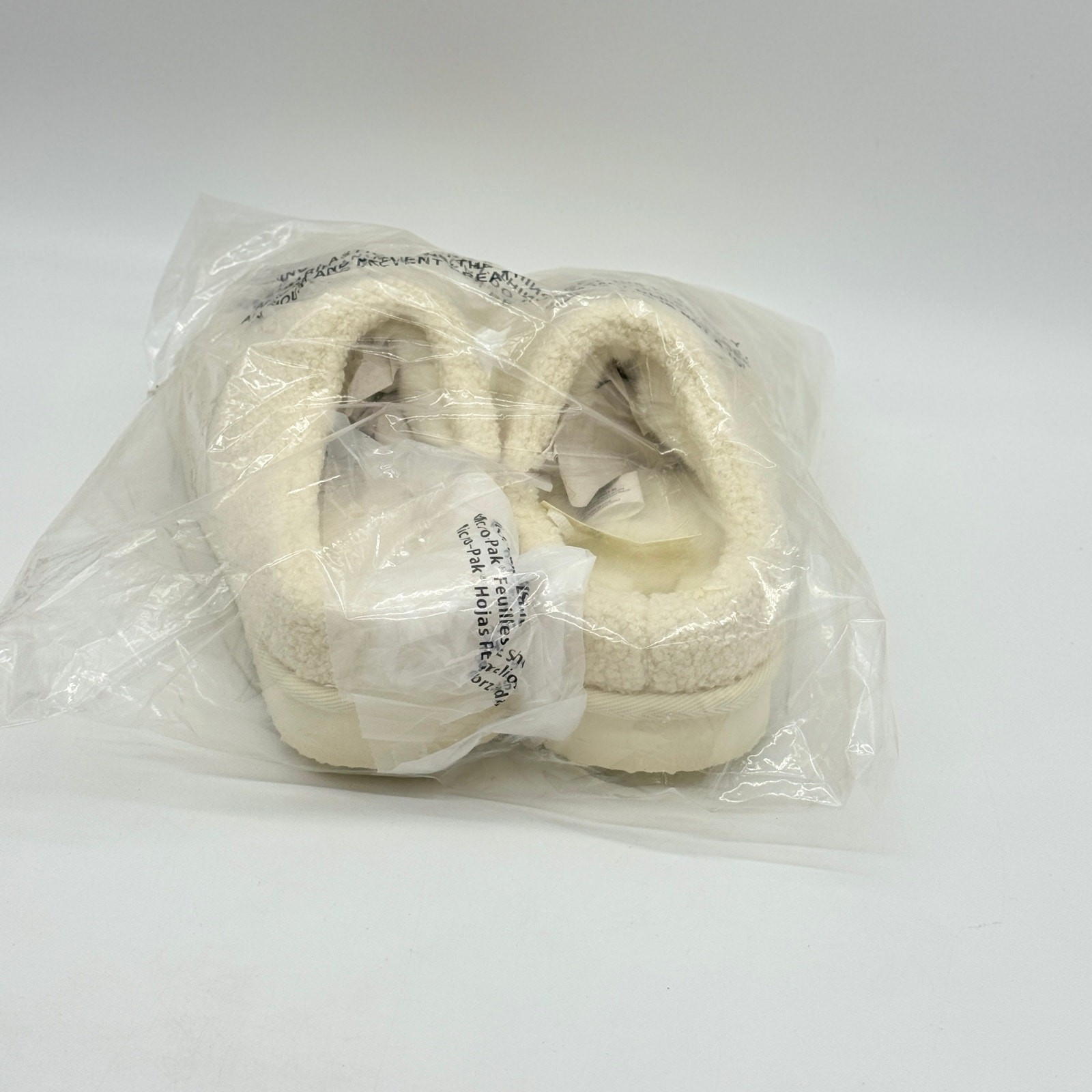 Aerie American Eagle Sherpa Mickey Mouse Bats Halloween Slippers Size 8 NEW