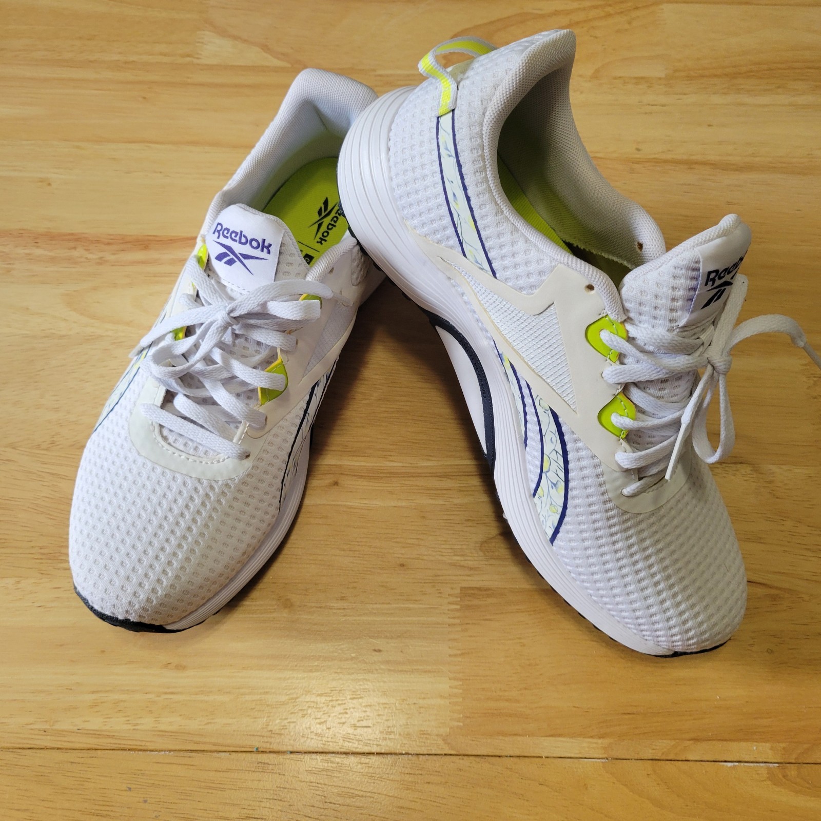 Reebok Women’s Lite Plus 3 Running Shoes Size 8.5 GY3978 NWOB White/Acid Yellow