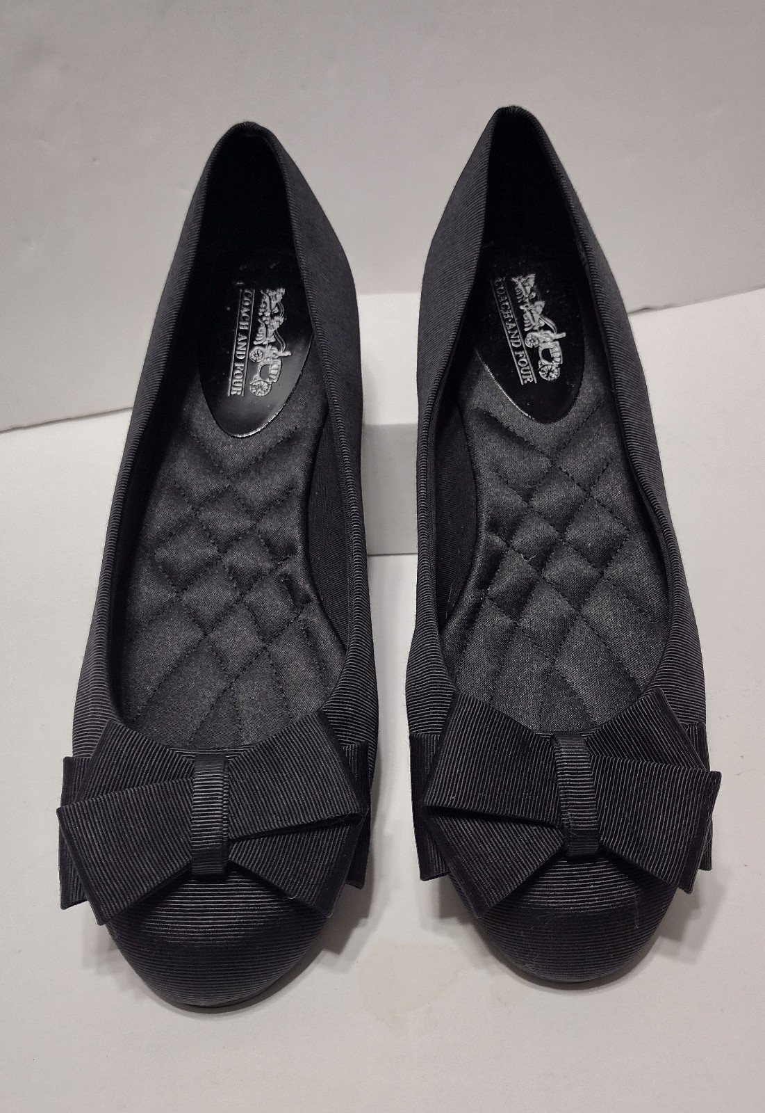 Coach and Four Women’s Size 7 1/2 Black Grosgrain Bow Flats Quilted Insole NICE