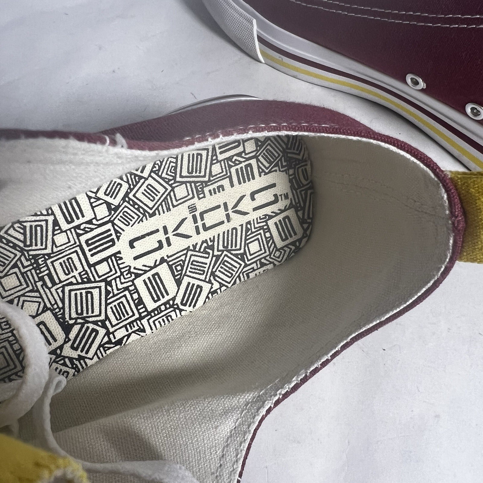 ASU SKICKS CANVAS Lace up Shoes Sneaker Men 10 Two Toned Low Top