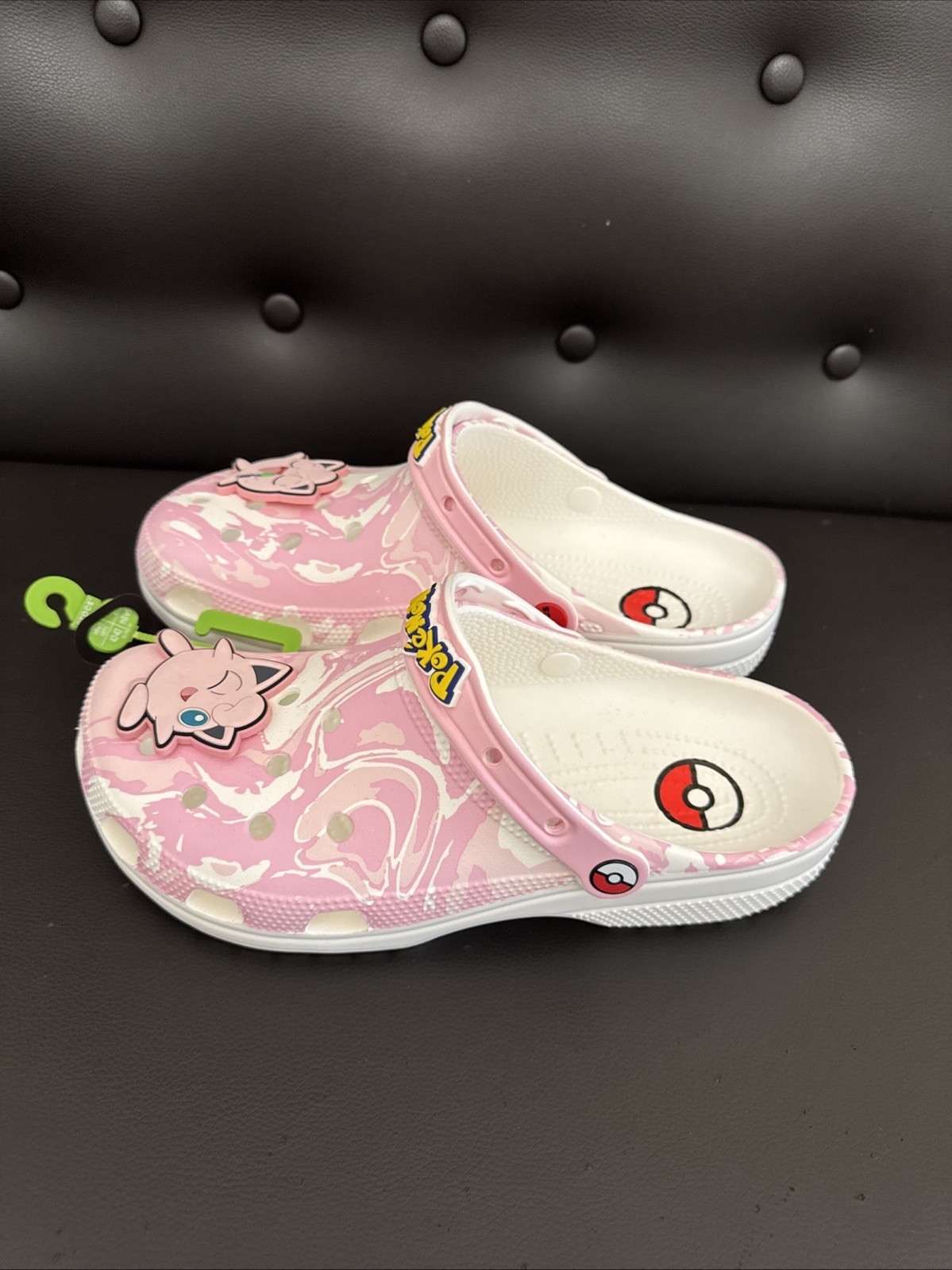 Ltd Edition Sz M8 W10Crocs Pokémon Jigglypuff Classic Clog MISSING Lightup star