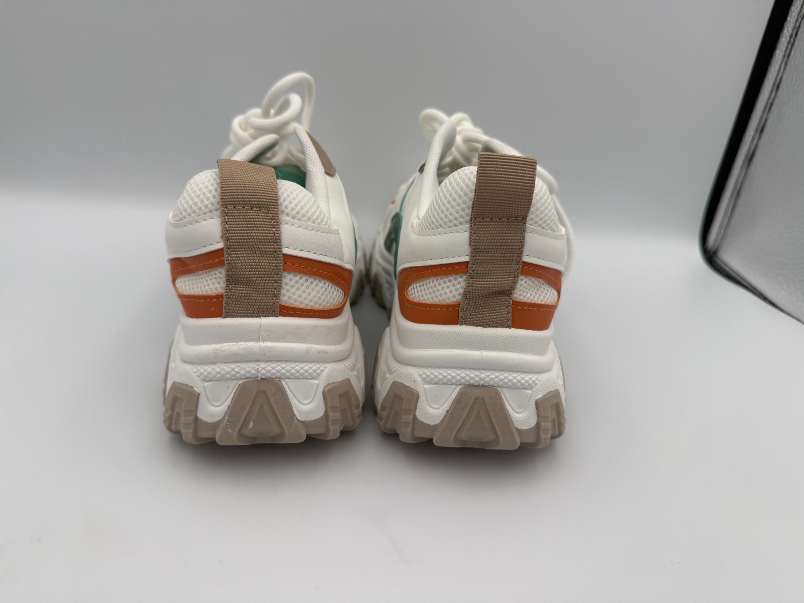Women’s Chunky Platform Sneakers Size 7.5 White Green Orange Retro Dad Shoes US