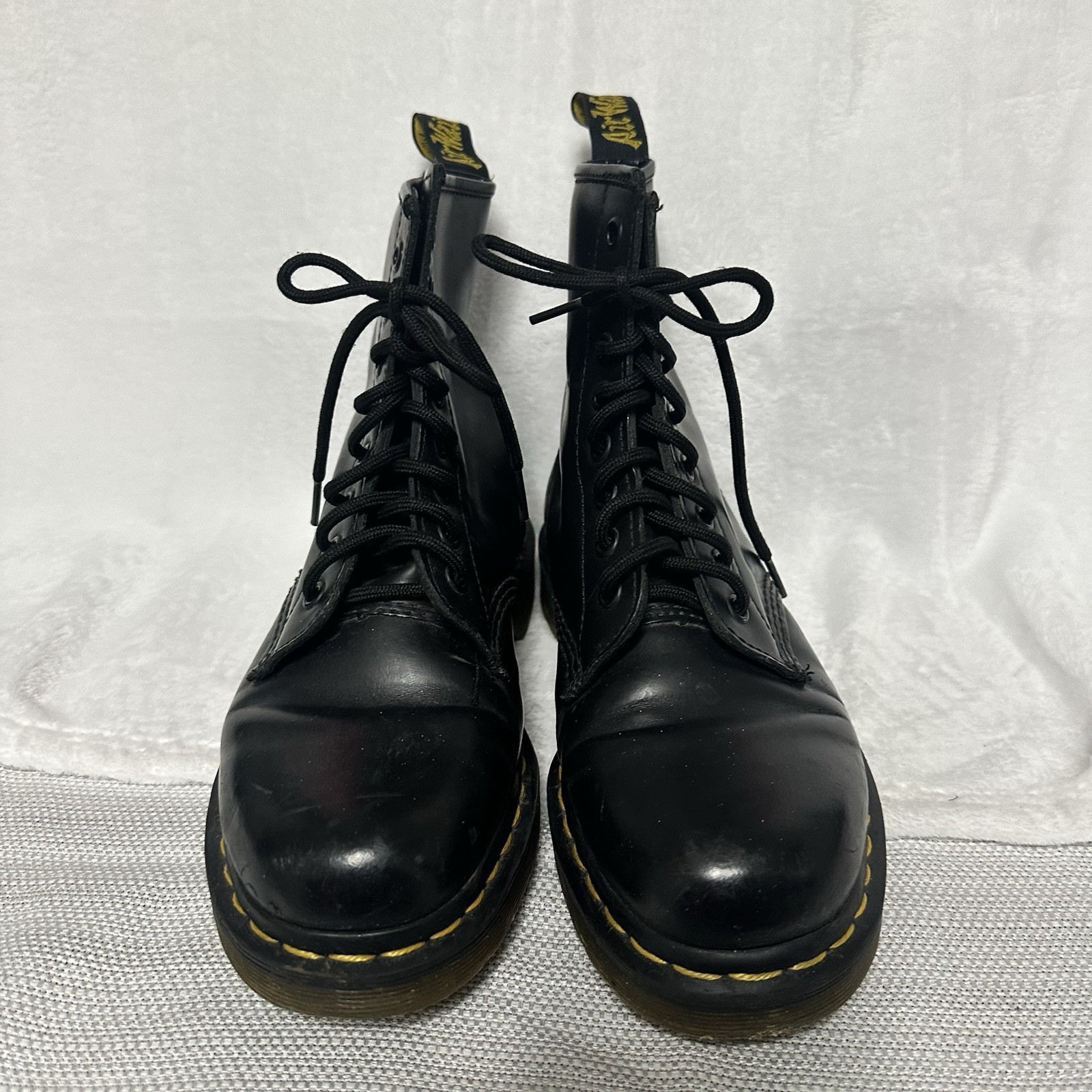 Dr. Martens 1460 Black Leather Round Toe Lace Up Ankle Boots Women’s Size 7