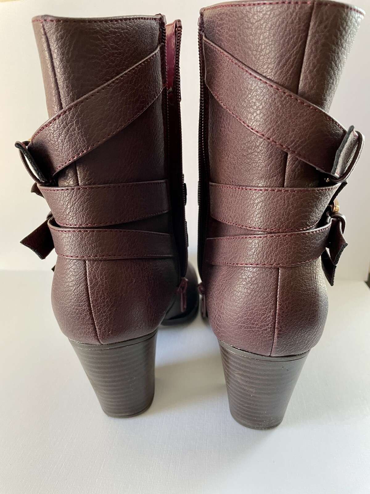 JUST FAB KATJA Four Buckle Sock Lining Ankle Boots Zip up Women Size US8 EU38.5