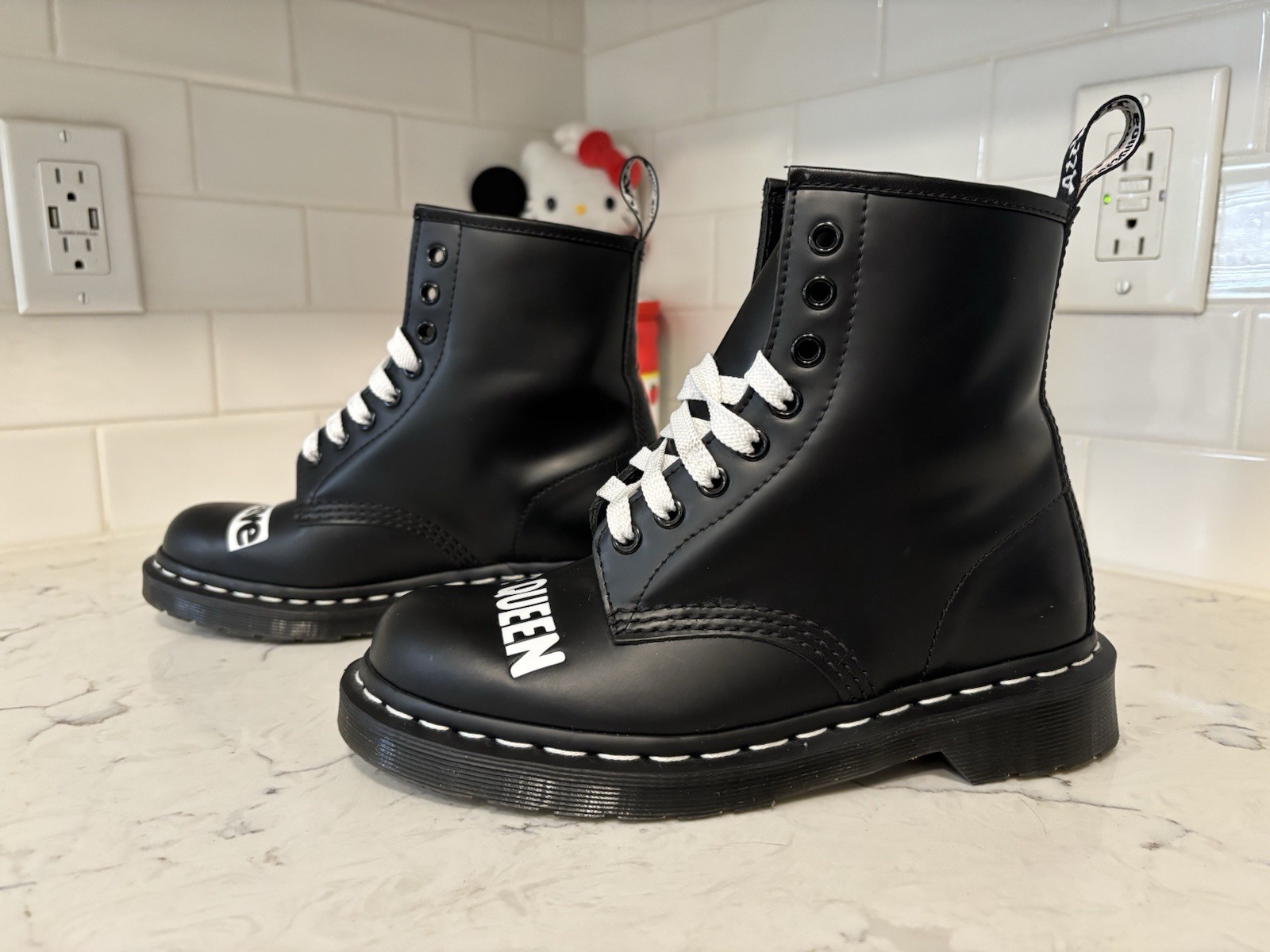 Dr. Martens 1460 x Sex Pistols «God Save The Queen» Limited Edition Boots SZ6