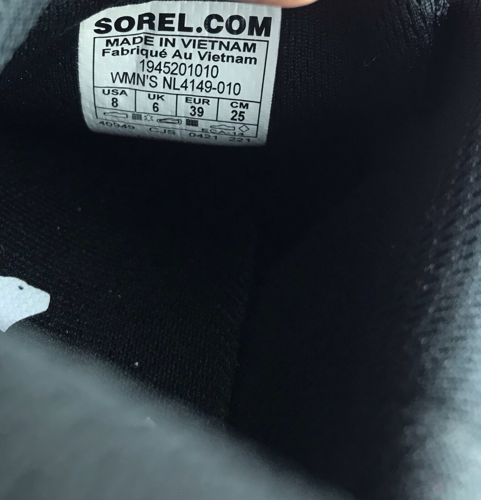 Sorel Women’s Kinetic RNEGD Strap Sneaker Black Air Mesh Sz 8 US