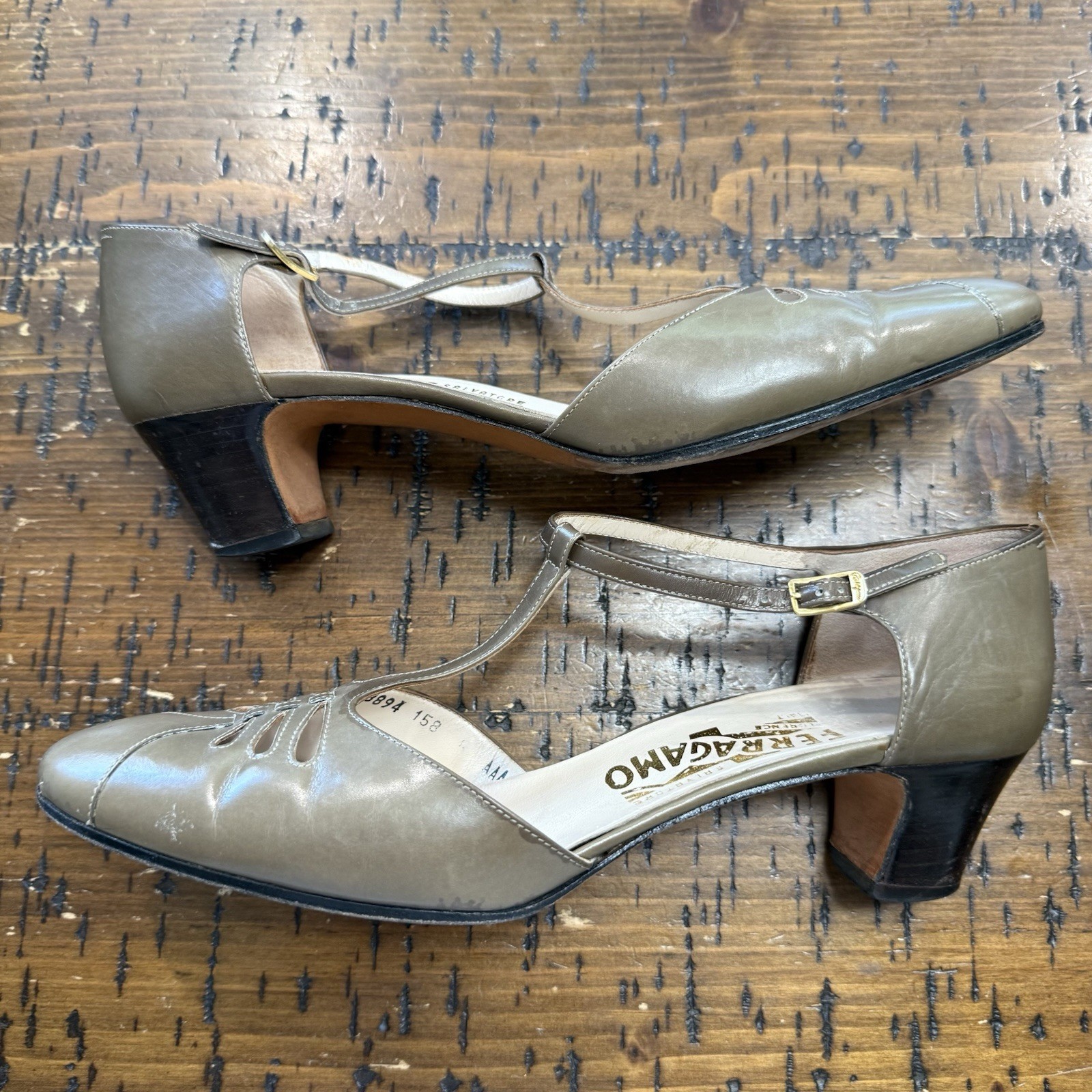 Salvatore Ferragamo Florence Green Leather Shoes Sz 8 AAA Made In Italy Vintage