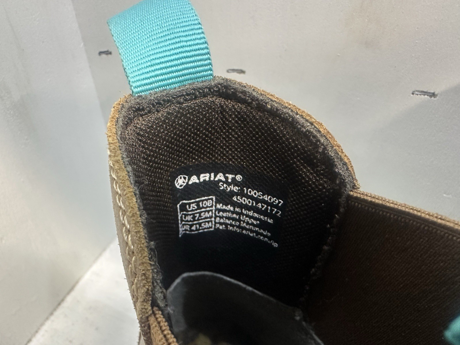 Ariat Women’s Fat baby Chelsea Round Toe Boots Size 10B