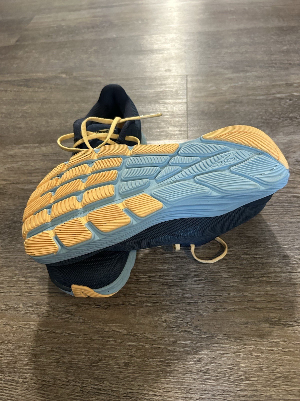 Altra Women’s Rivera 3 Sneakers Zero-Drop Blue/Yellow Women’s 6.5