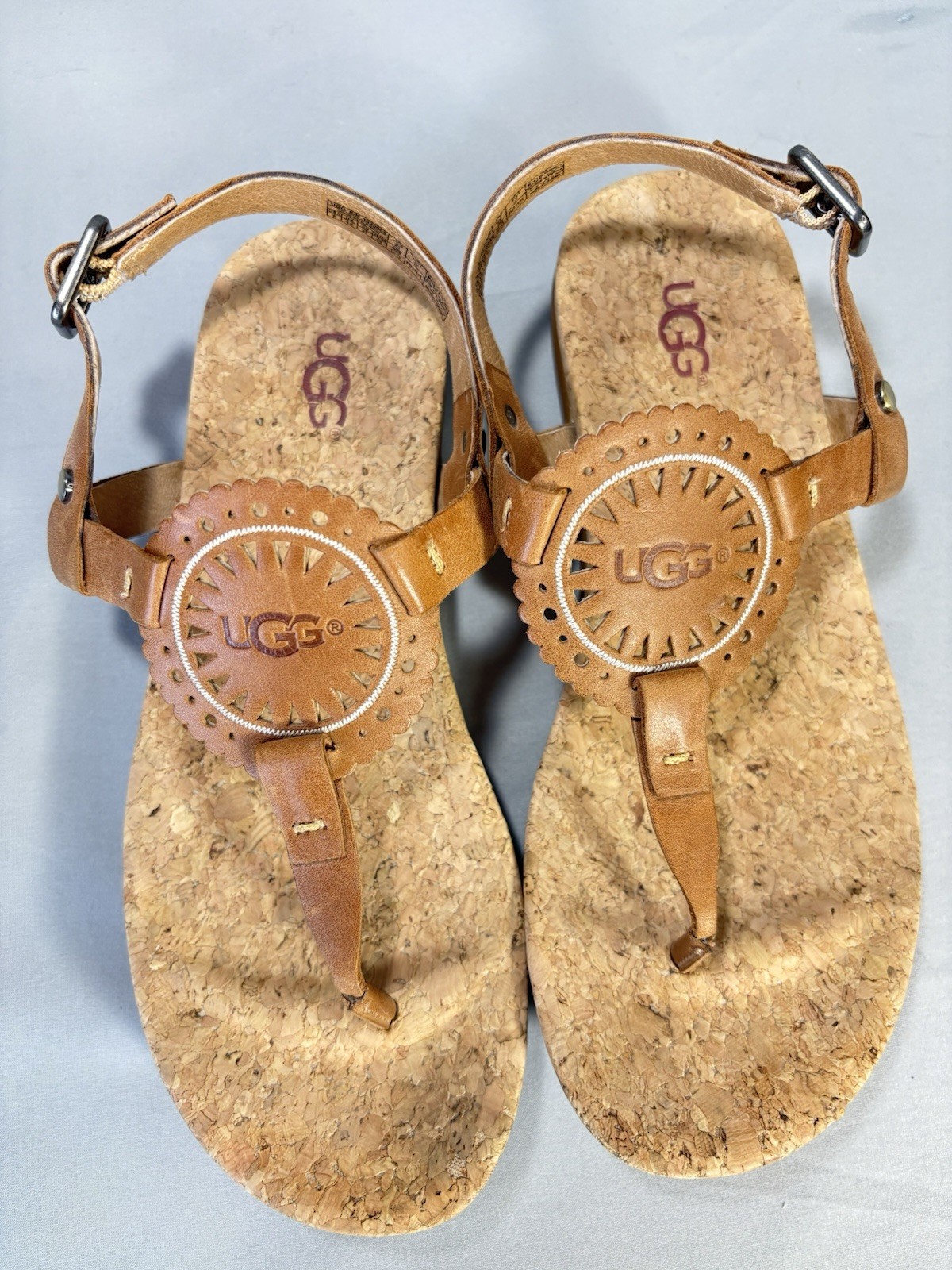 UGG Ayden II Flat Leather Cork Thong Sandals almond US 6 T Strap Adjustable