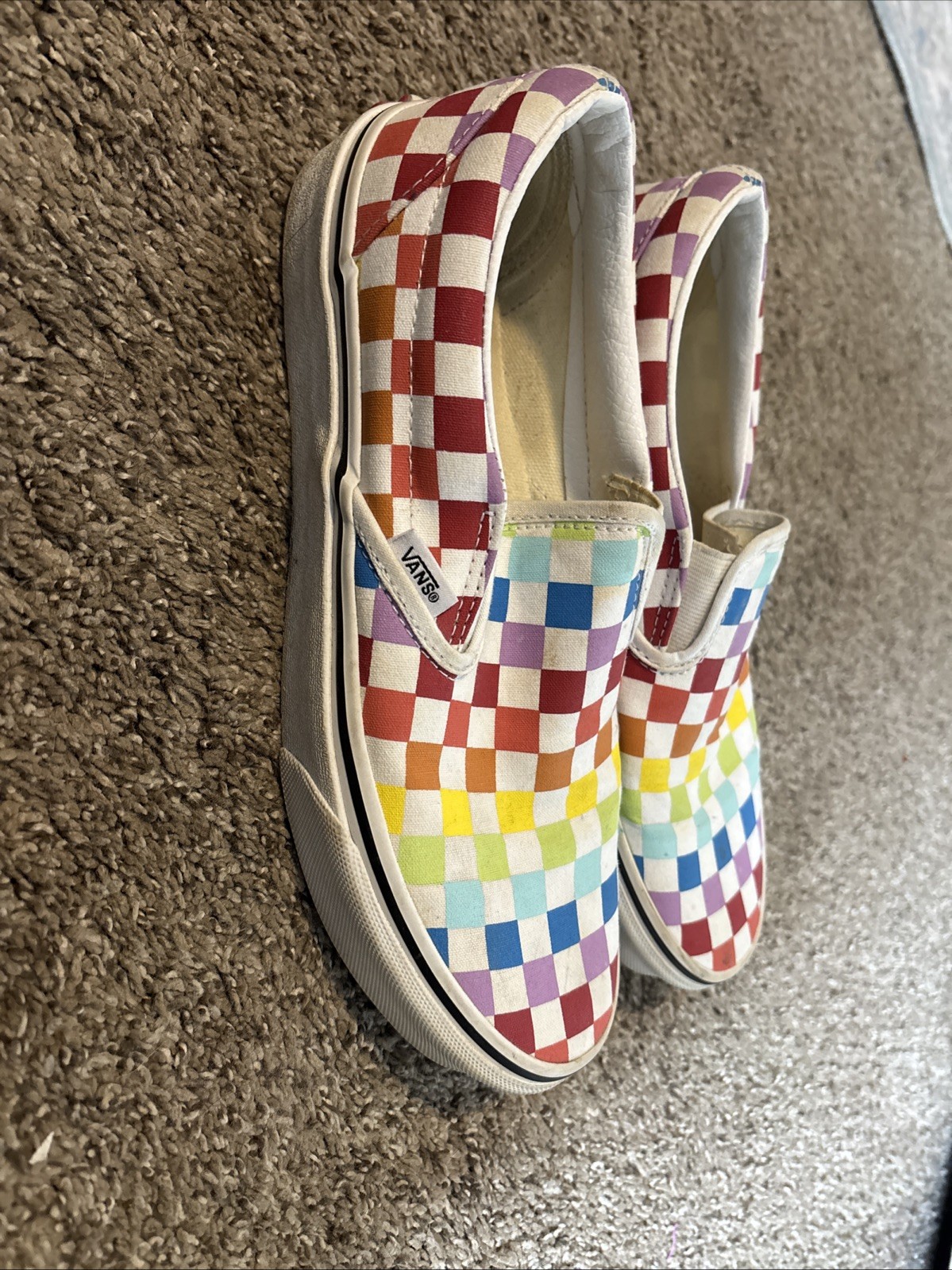 VANS Classic Slip-On Sneakers Unisex Checkerboard Pattern White/Rainbow Size 8M