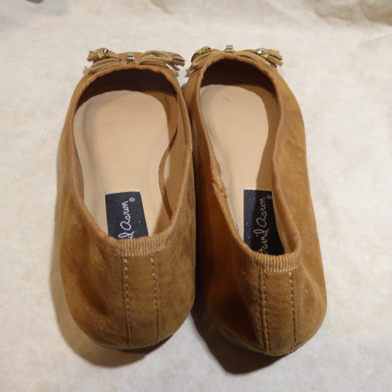 🩰 David Aaron Ballet Flats sz 8.5 M Butterscotch Brown Suede; Tasseled Bows