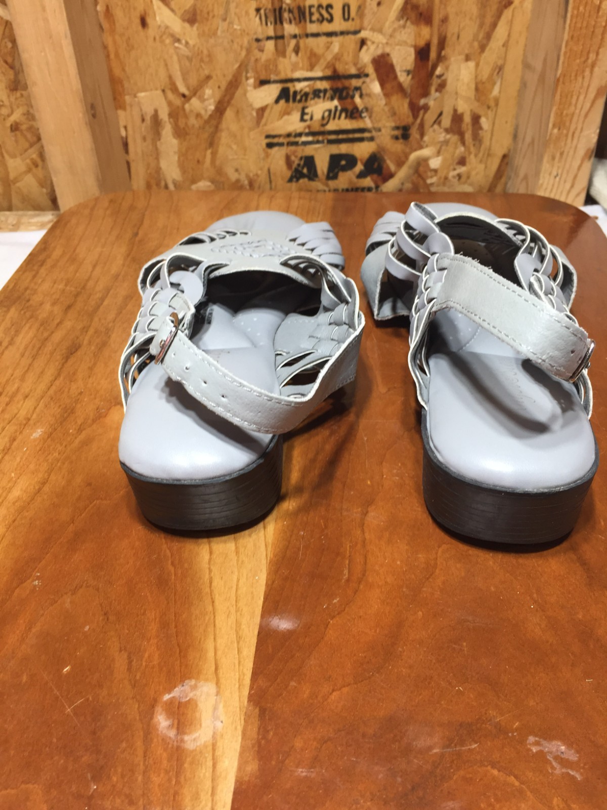 Angel Steps Huarache-Style Leather Flats Womens 8M Gray Strappy Buckle Backside