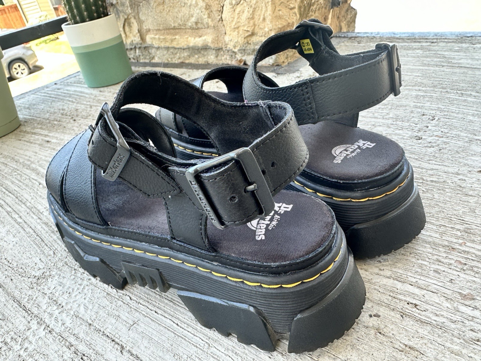 Dr. Martens Mattison 2 Strap Platform Sandals Black Leather Women’s Used