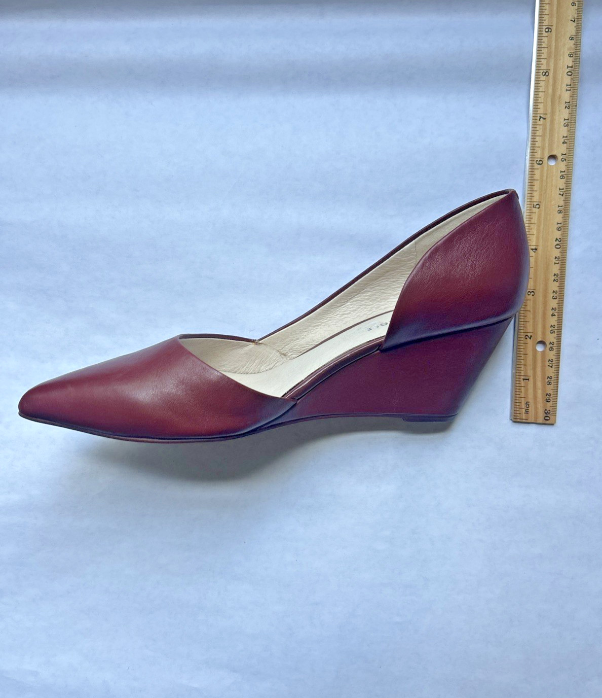 Kenneth Cole New York Maroon Leather Wedged 2.5in Heels Women’s 8.5