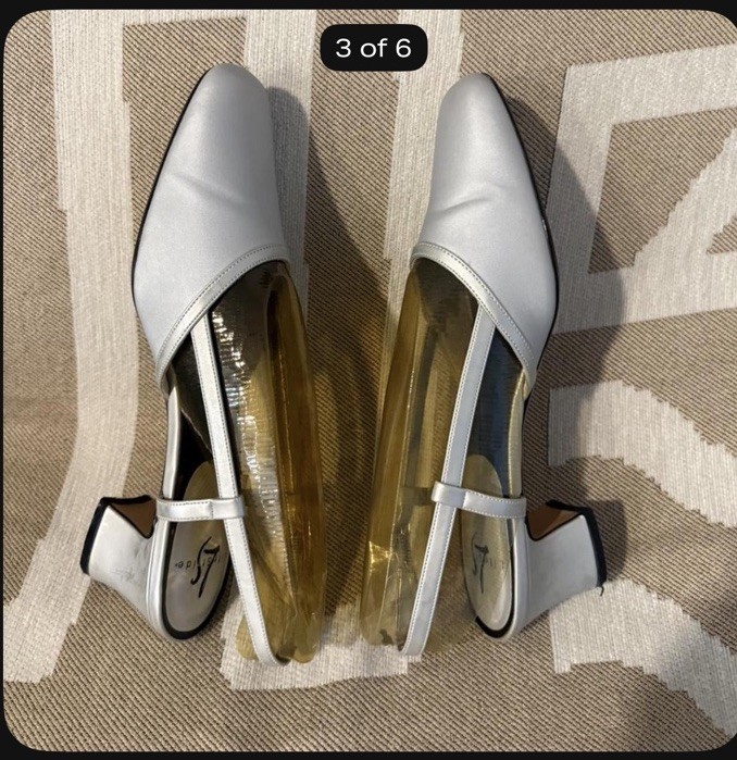 LifeStride Women’s Silver Leather Slingback Square Toe Block Heel Pumps 9 M