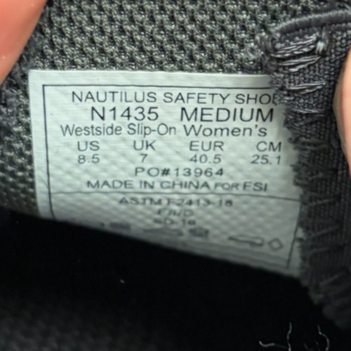 Nautilus Westside Womens Size 8.5 Black Red Steel Toe Slip On Safety Work Shoes
