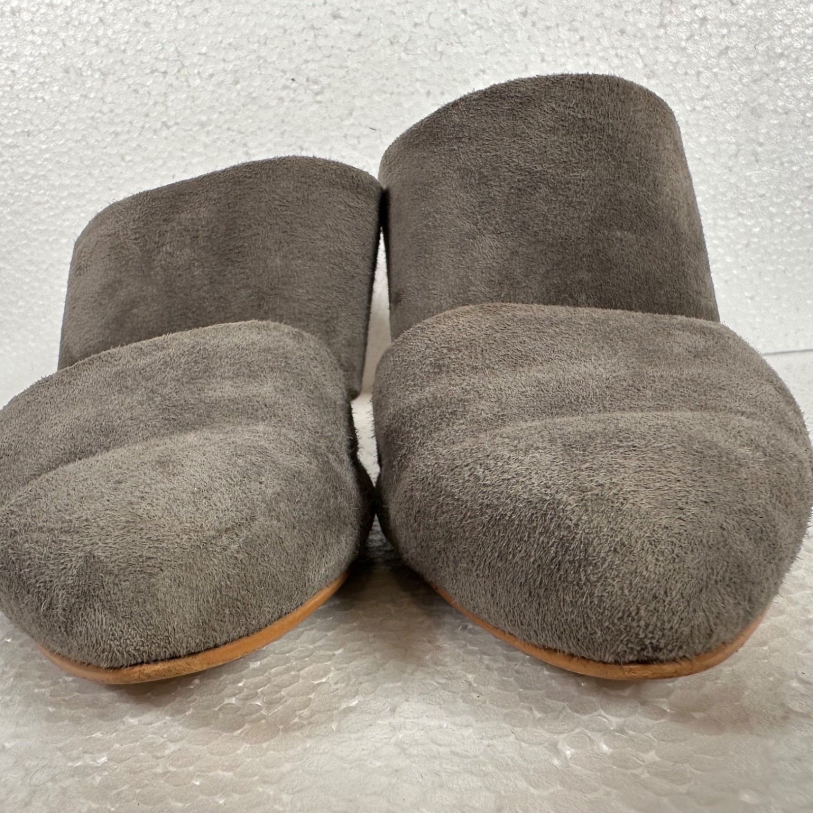 Able Joselyne Gray Suede Slingback Heels Women’s 9.5 Pointed Toe 3.25″ Heel