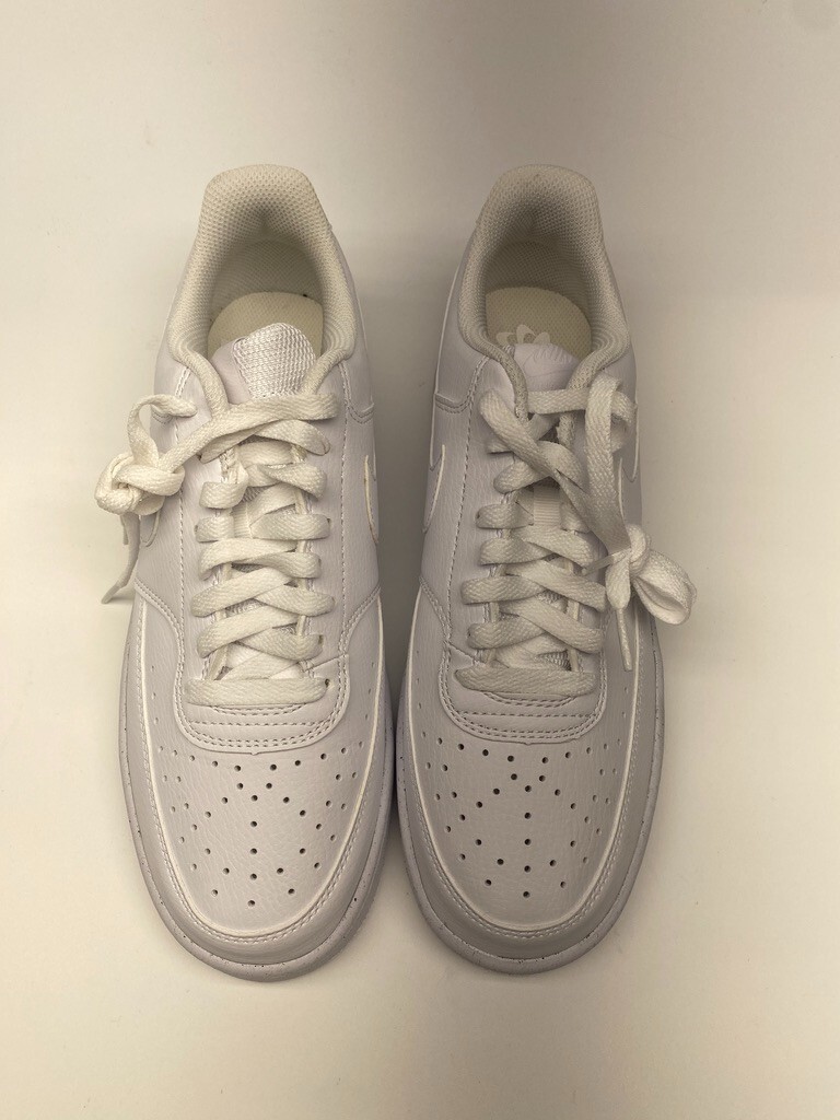 Nike Womens Court Vision Low NN Triple White Sneaker Sz 10