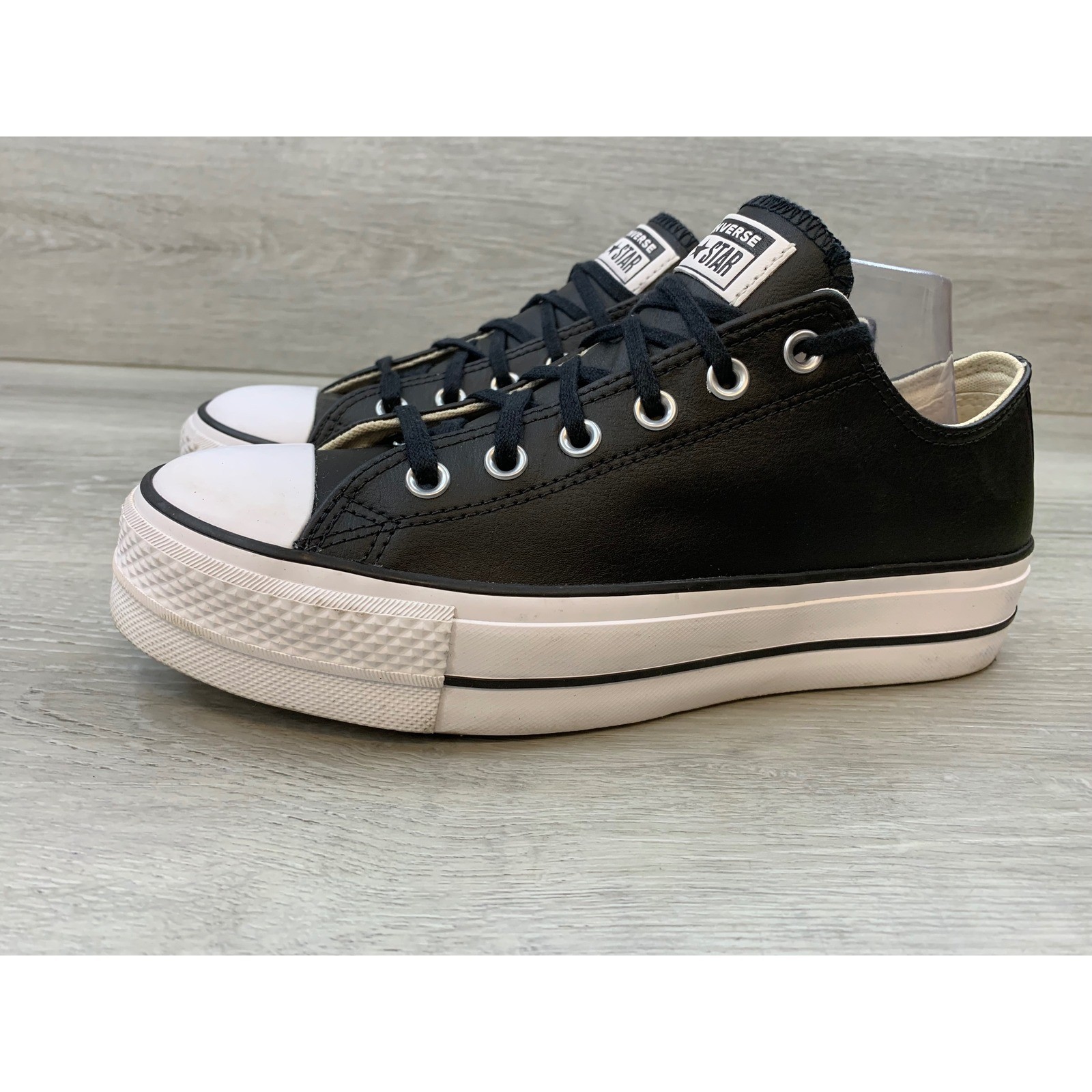 Converse Chuck Taylor All Star Lift Clean Ox Black Leather Platform 9.5