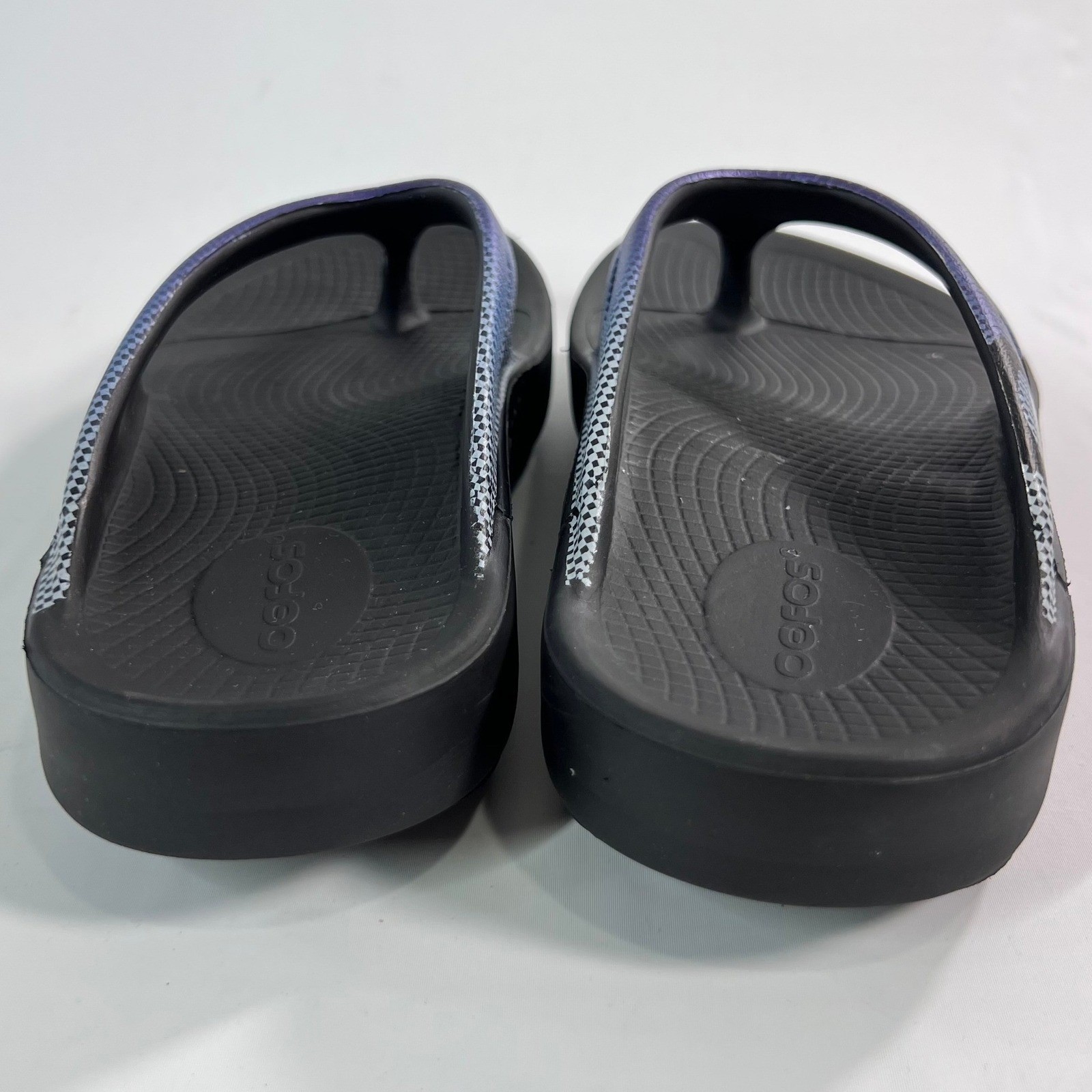 OOFOS OOriginal Sport Graphic Thong Mismatched Sizing Left W9/M7 Right W8/M6 P