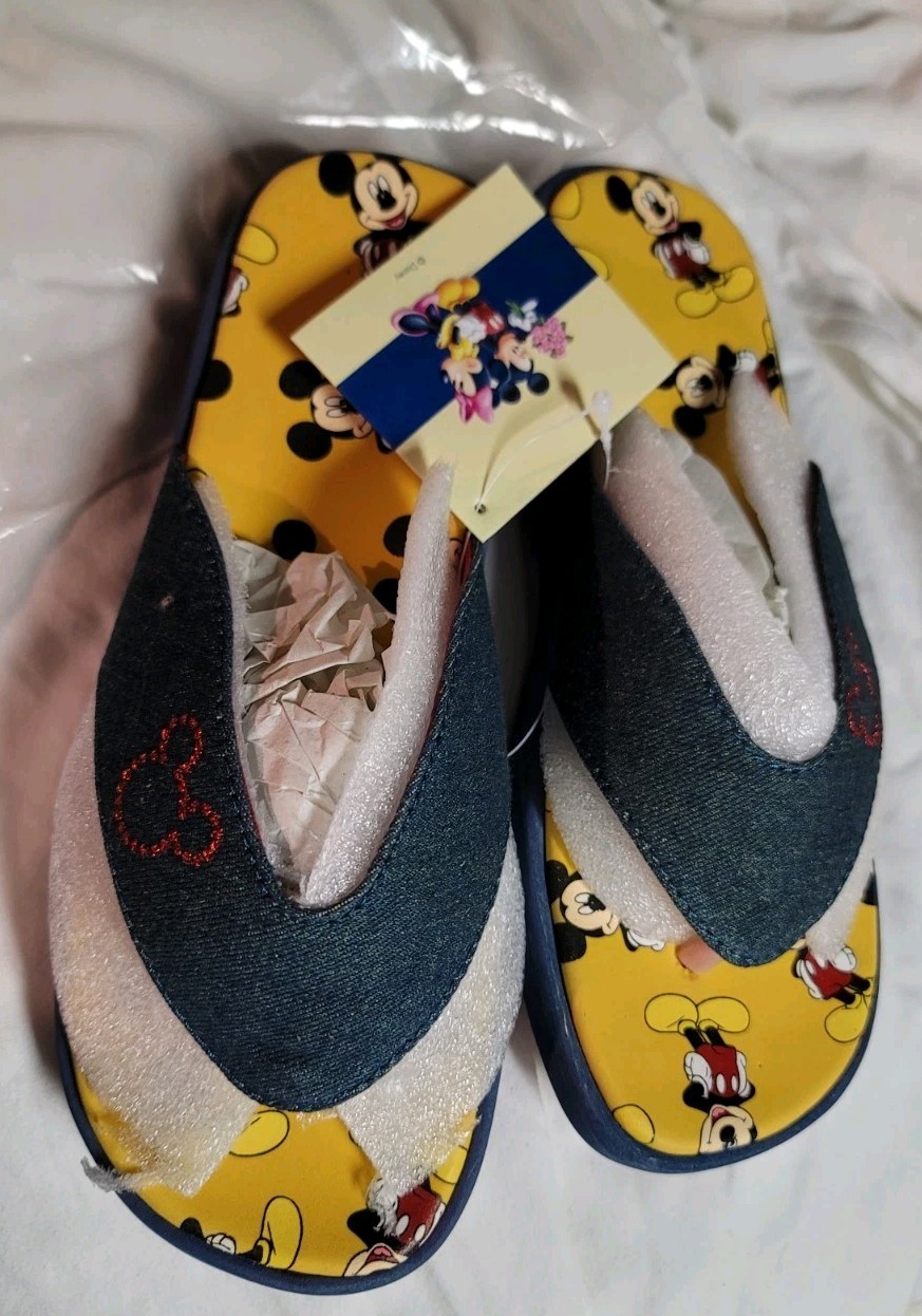 New Disney Mickey Mouse Flip Flops/ Sandals Womens Small 5- 6 Denim pool beach