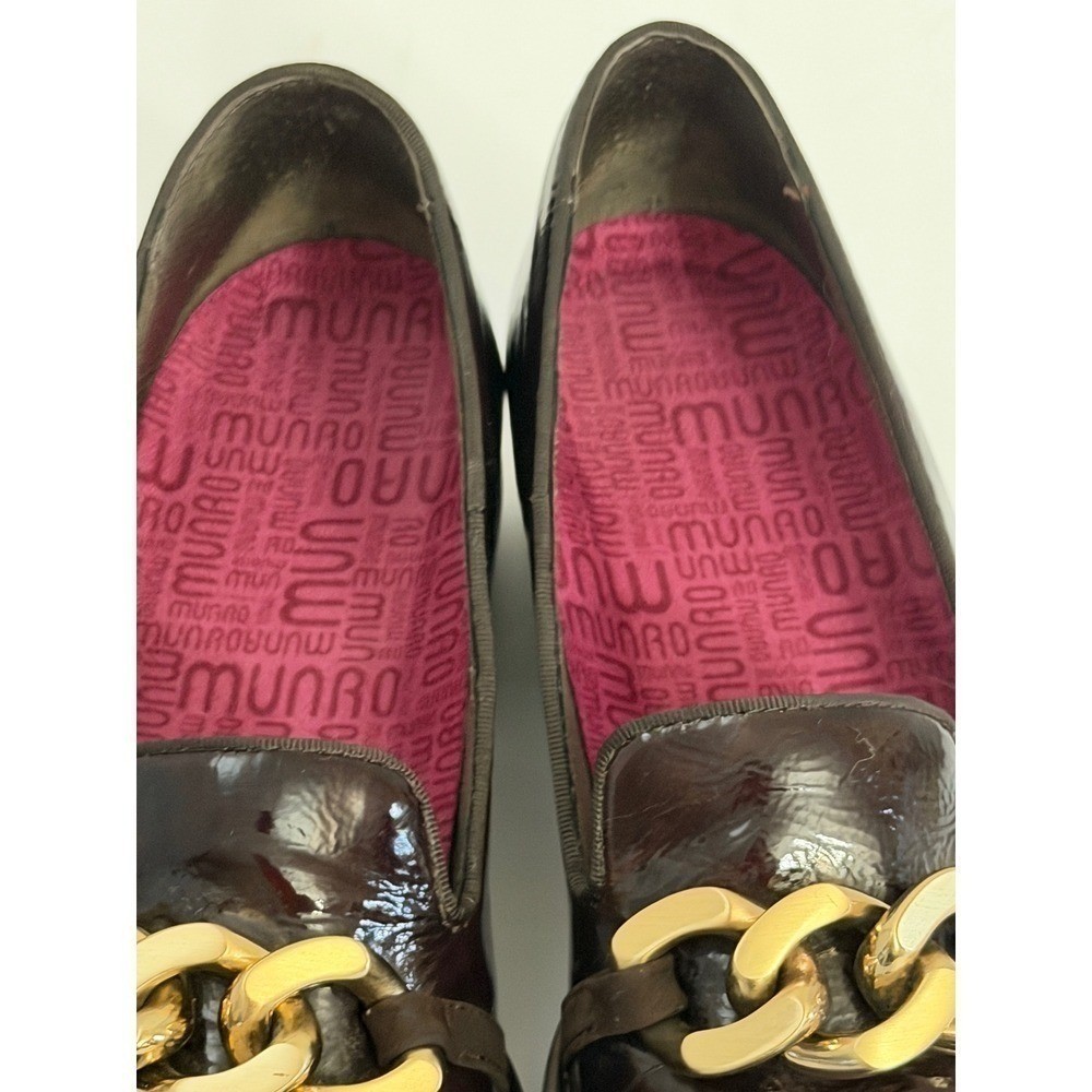 Munro American Expresso Brown Patent Leather Gold Chain Loafers Shoes 10 M