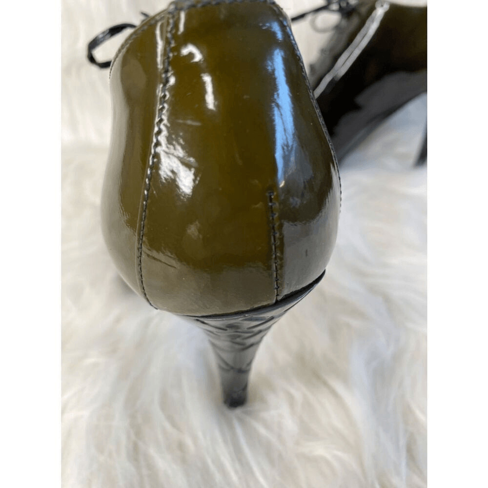Burberry Patent Leather Lace-Up Heeled Booties. Vintage 2009. Authentic. Size 38
