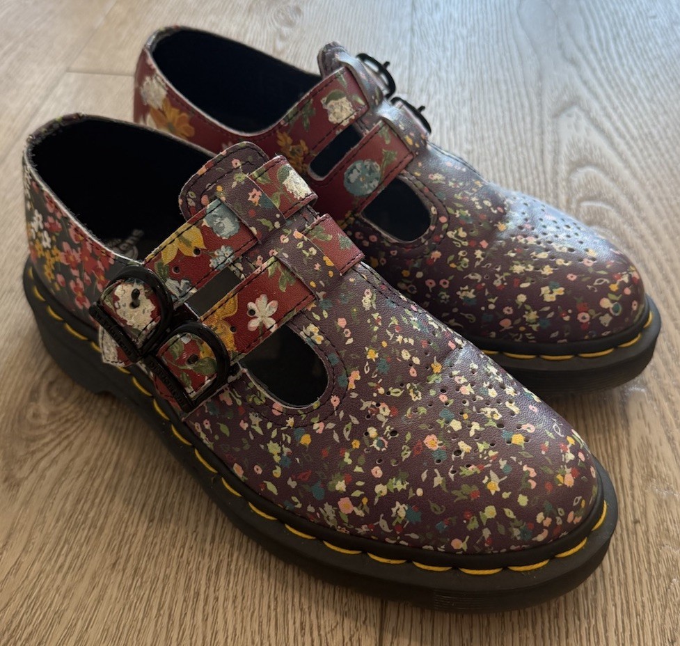 Dr. Martens 8065 Darcy Floral Double Buckle Maryjane Shoes Women’s Size 6